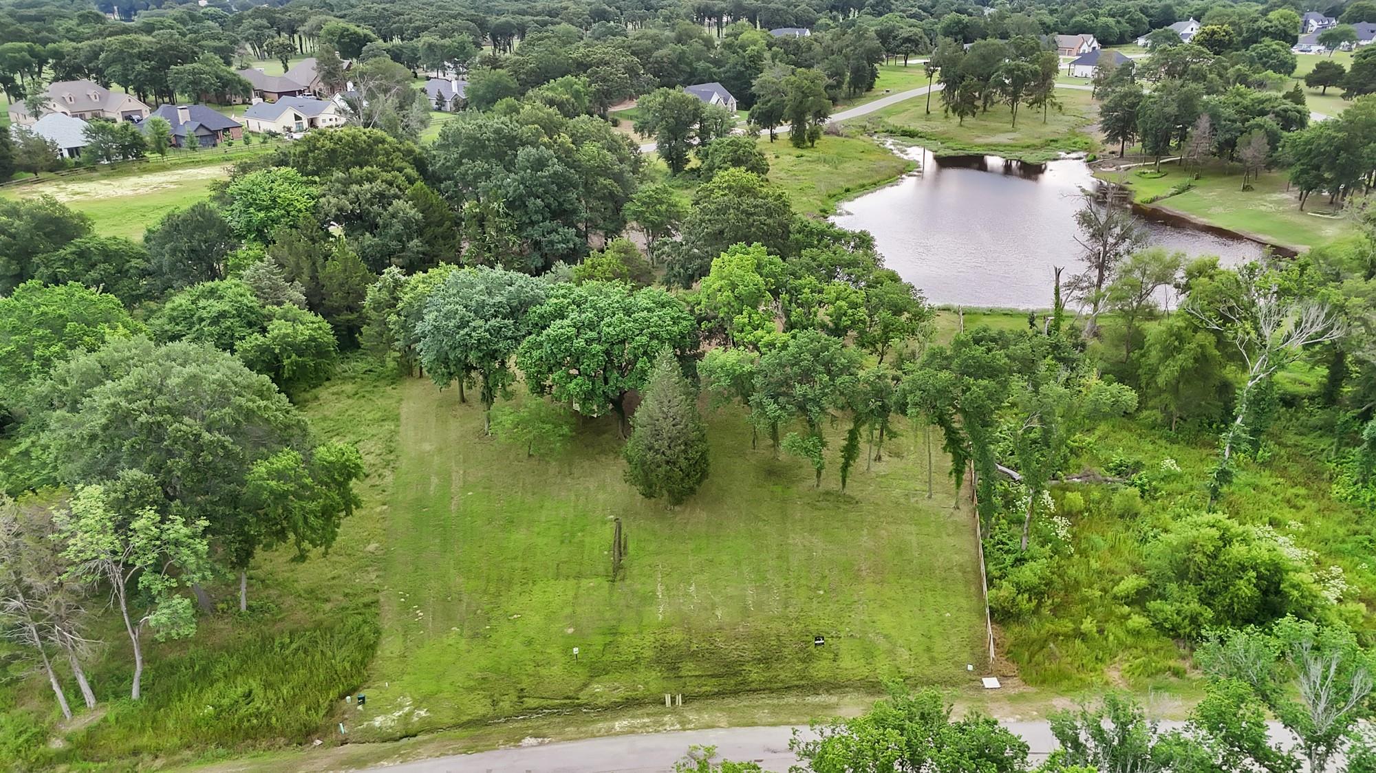 main property photo 16