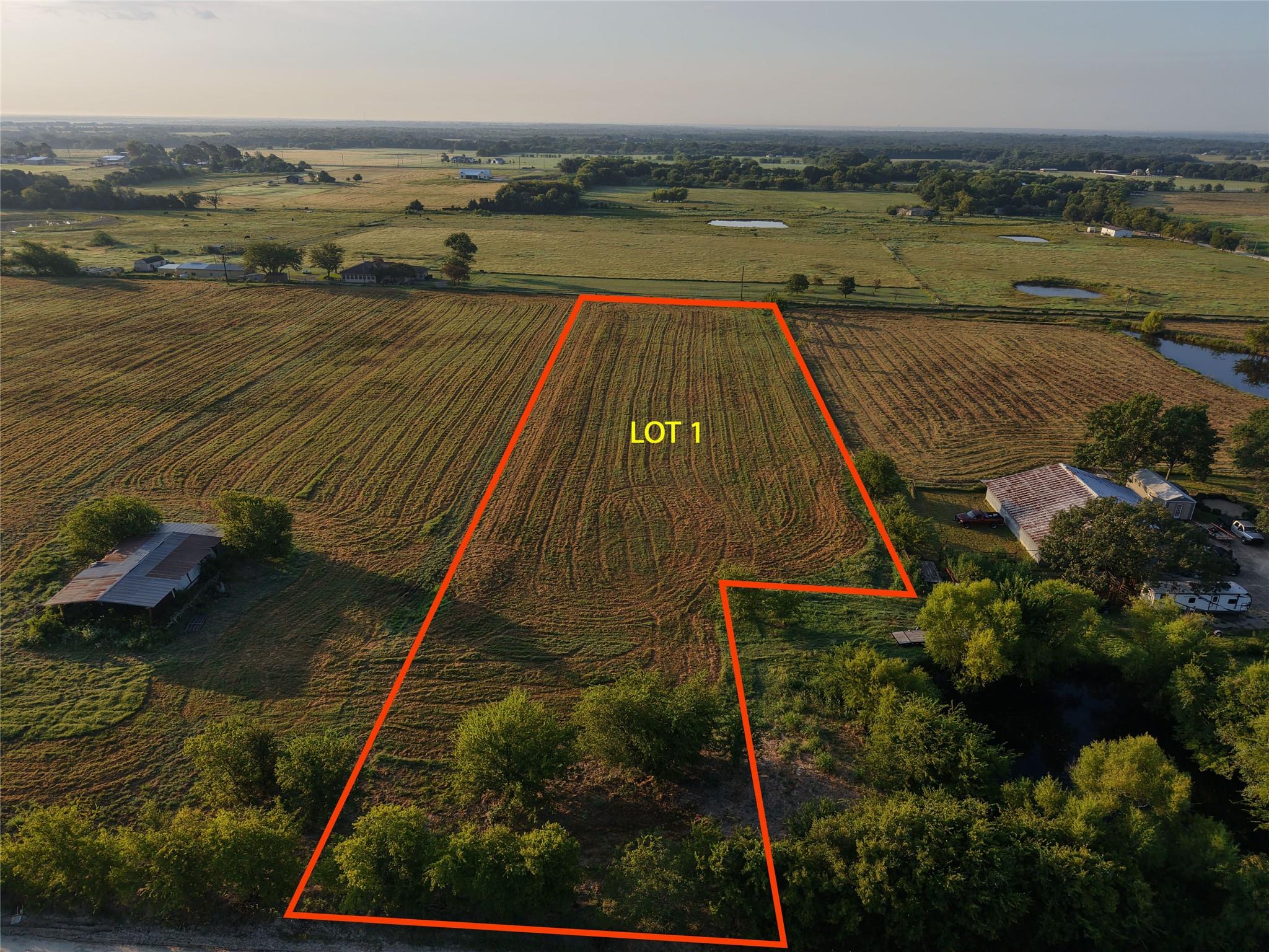 main property photo 4
