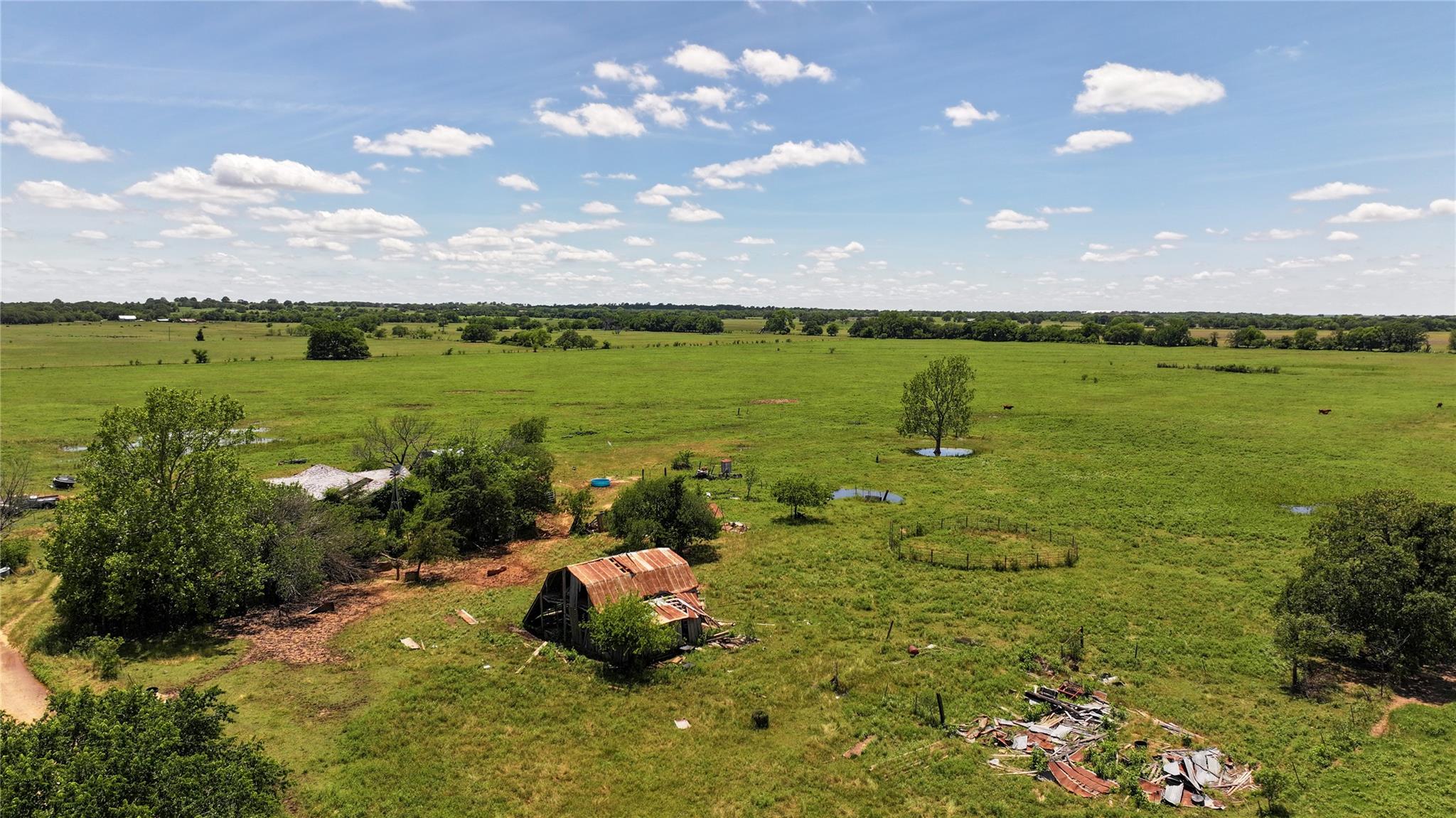 main property photo 10
