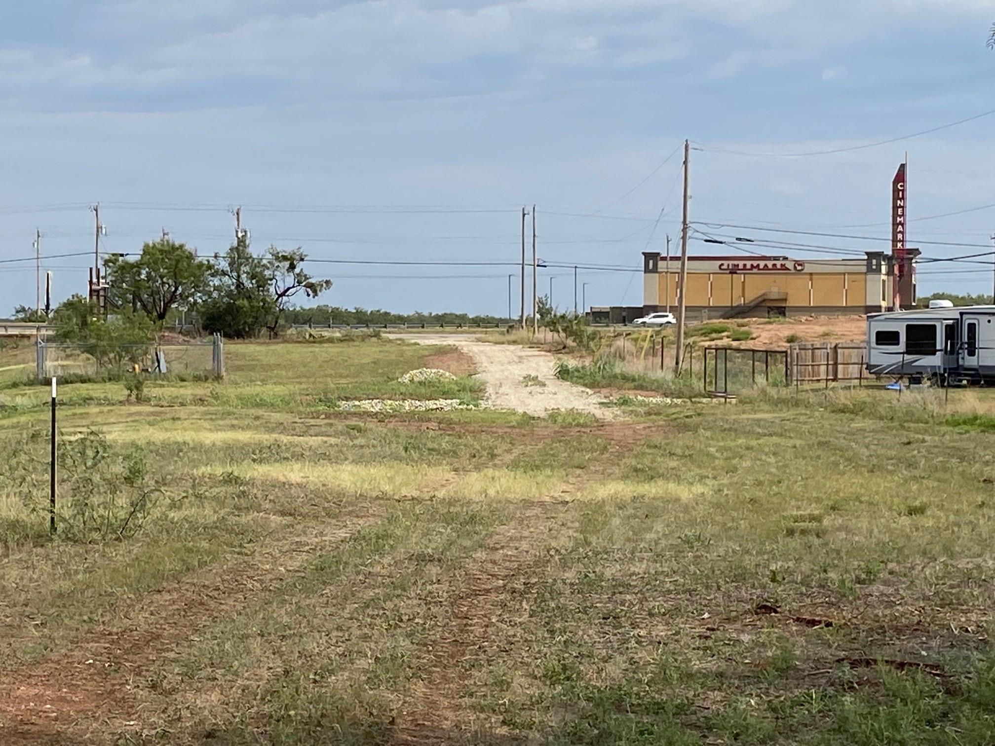 main property photo 11