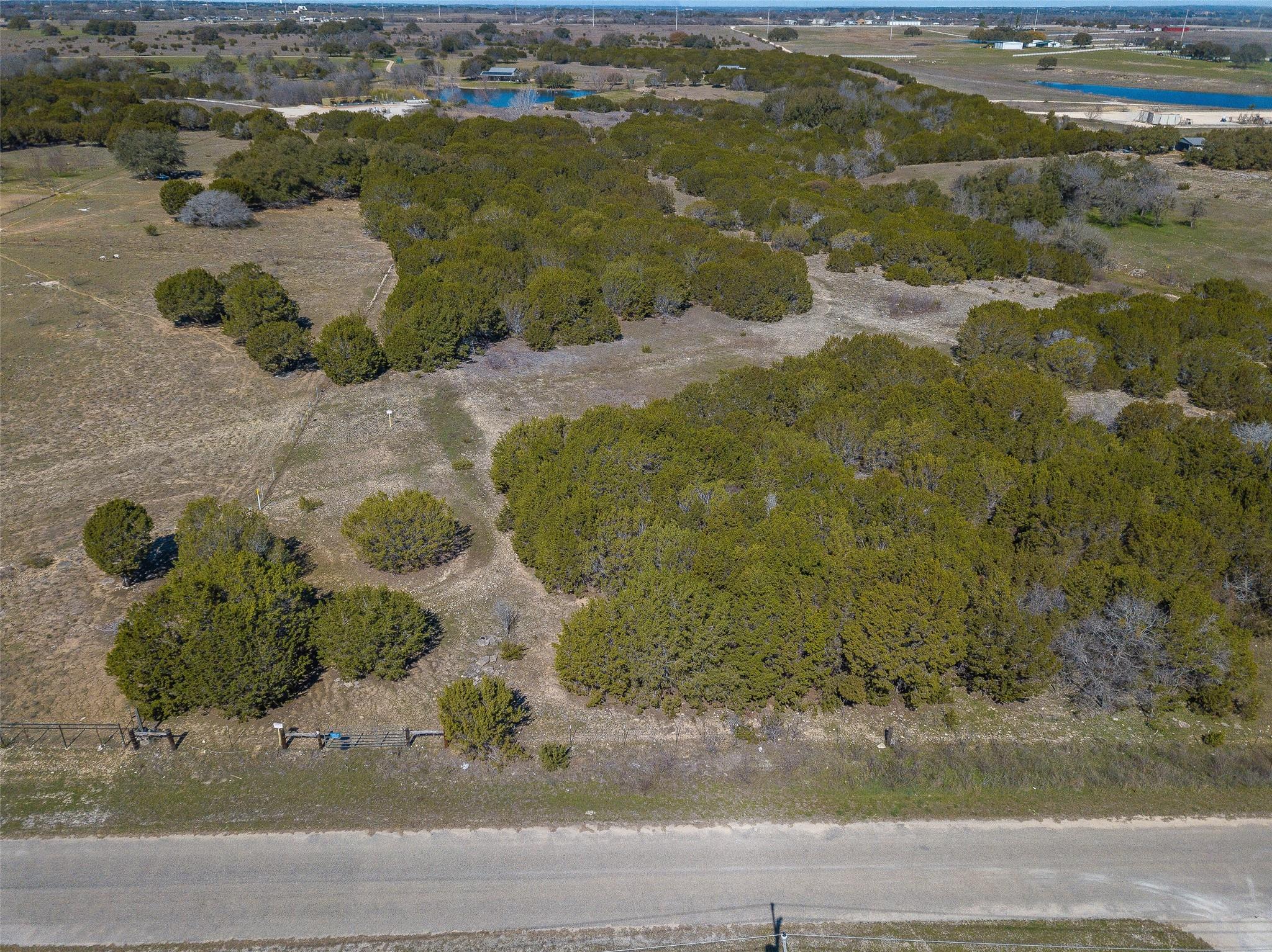 main property photo 10