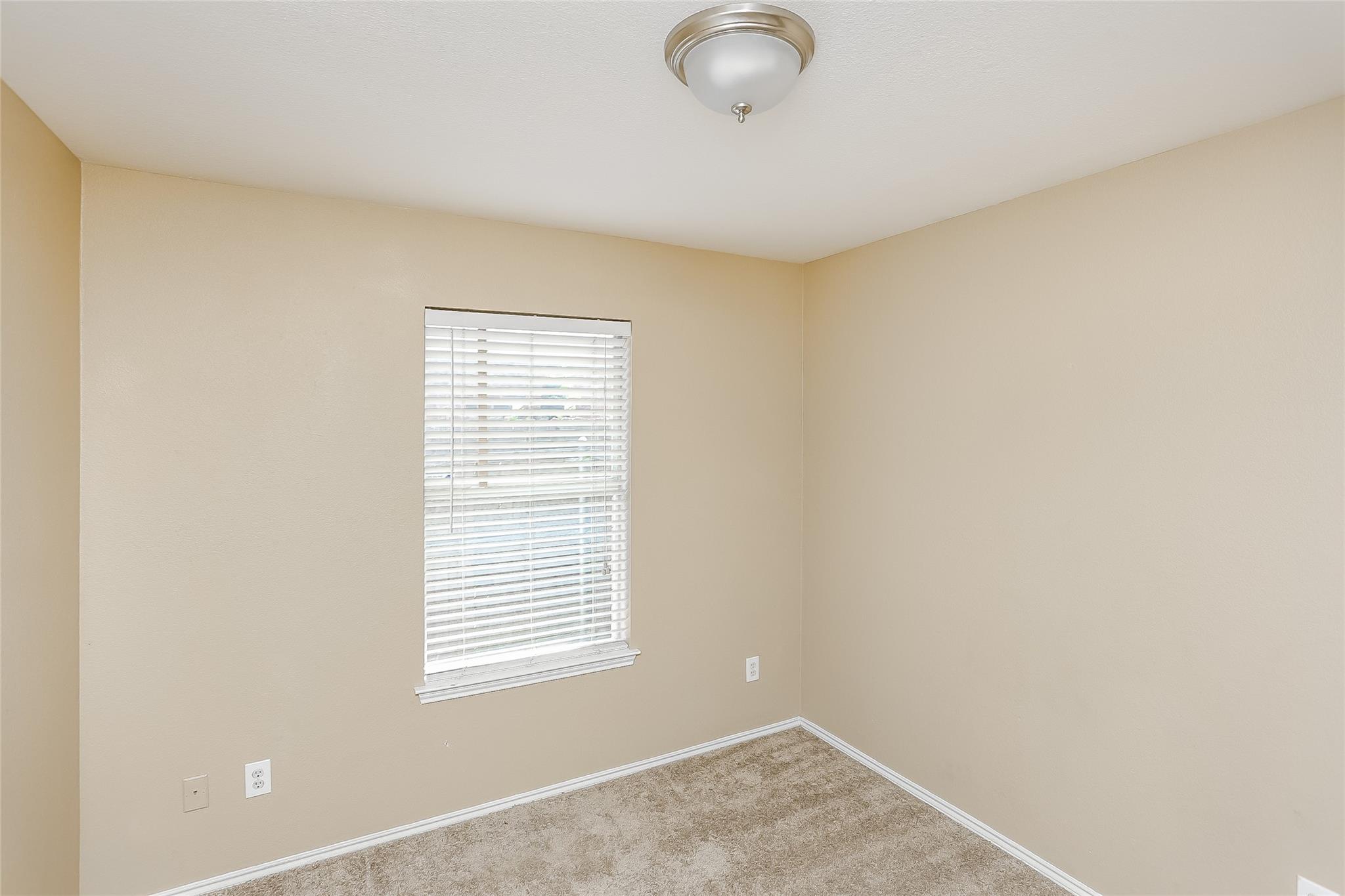 property viewer photo 12