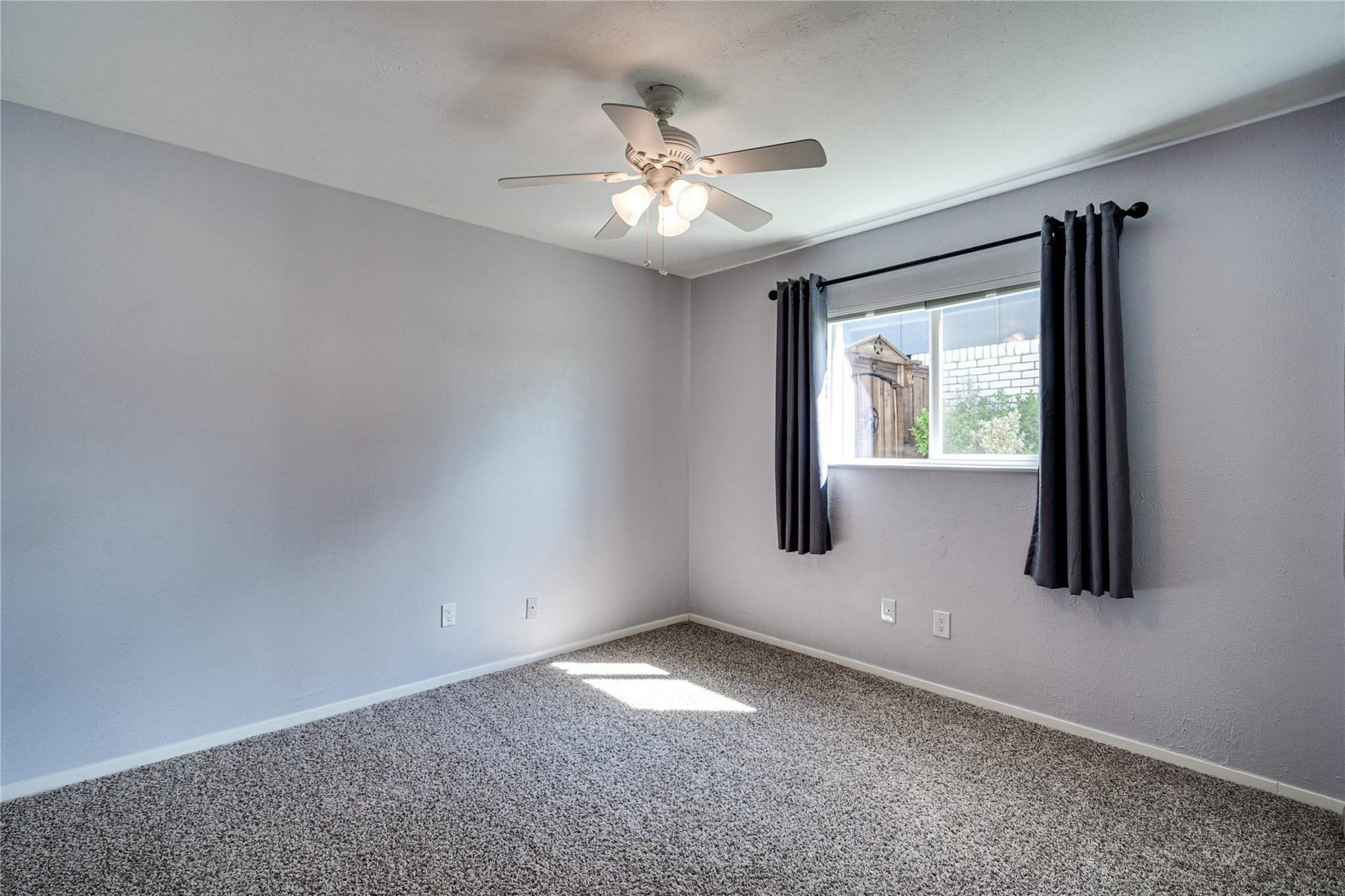 property viewer photo 26
