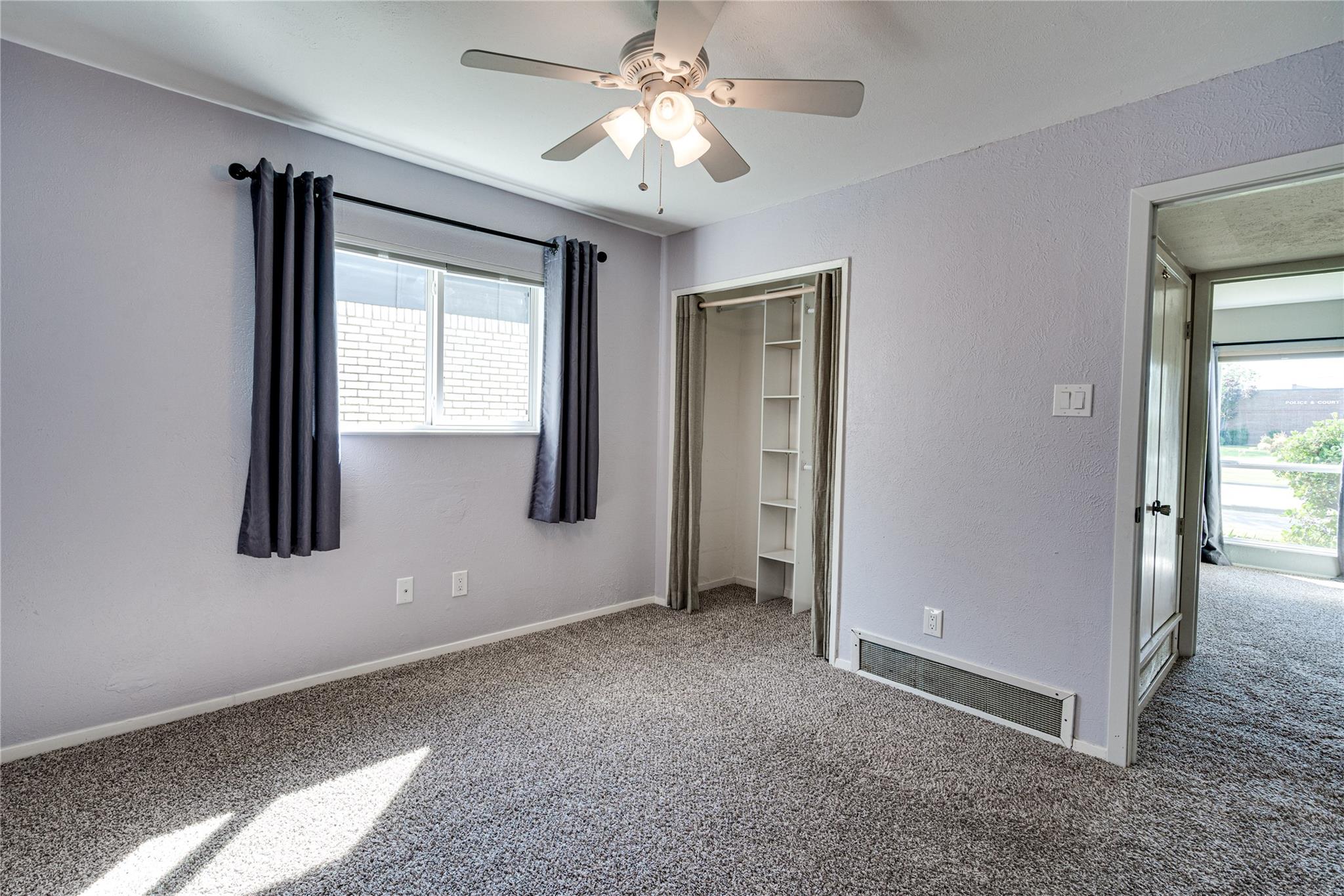 property viewer photo 27