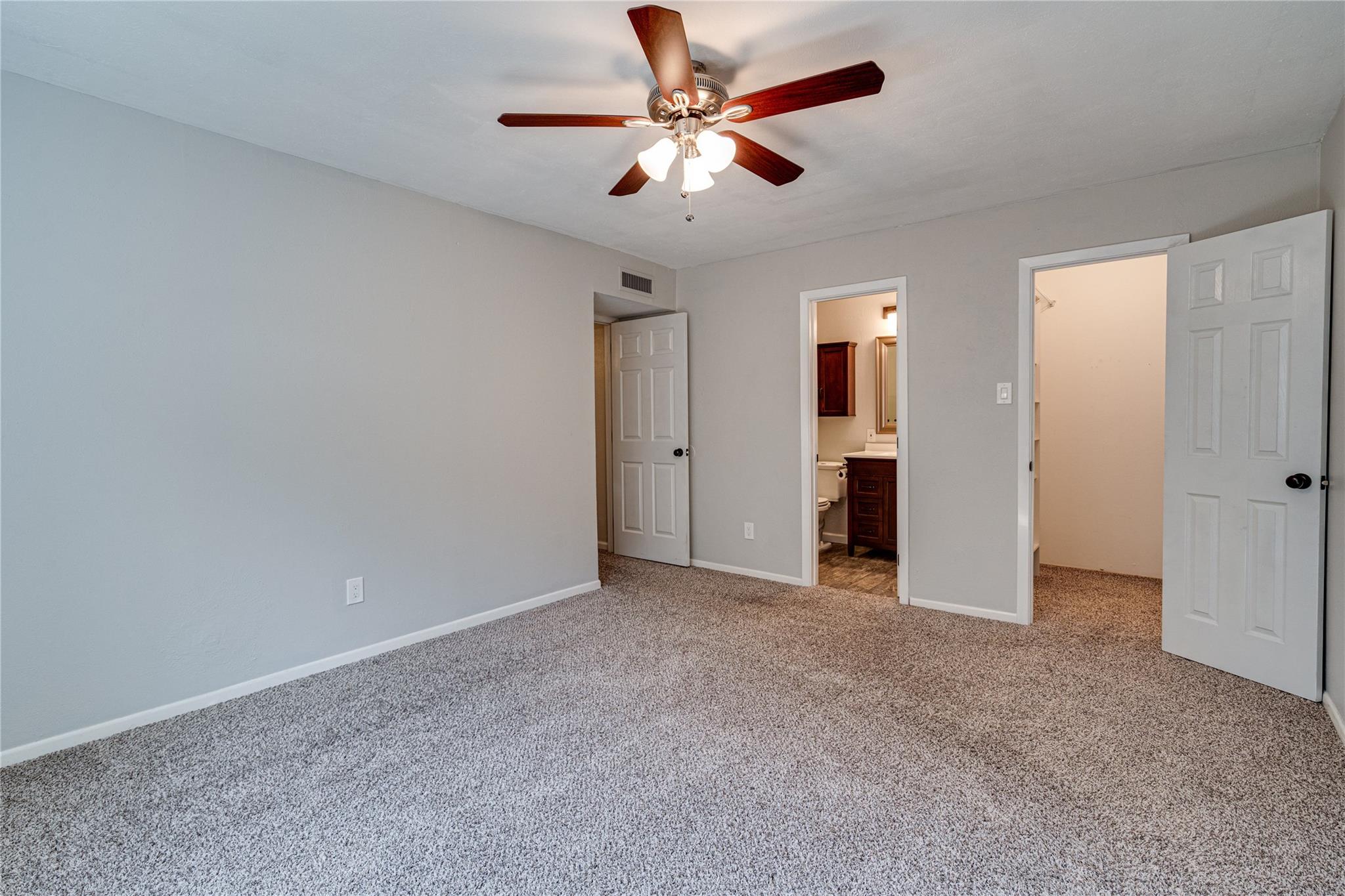 property viewer photo 31