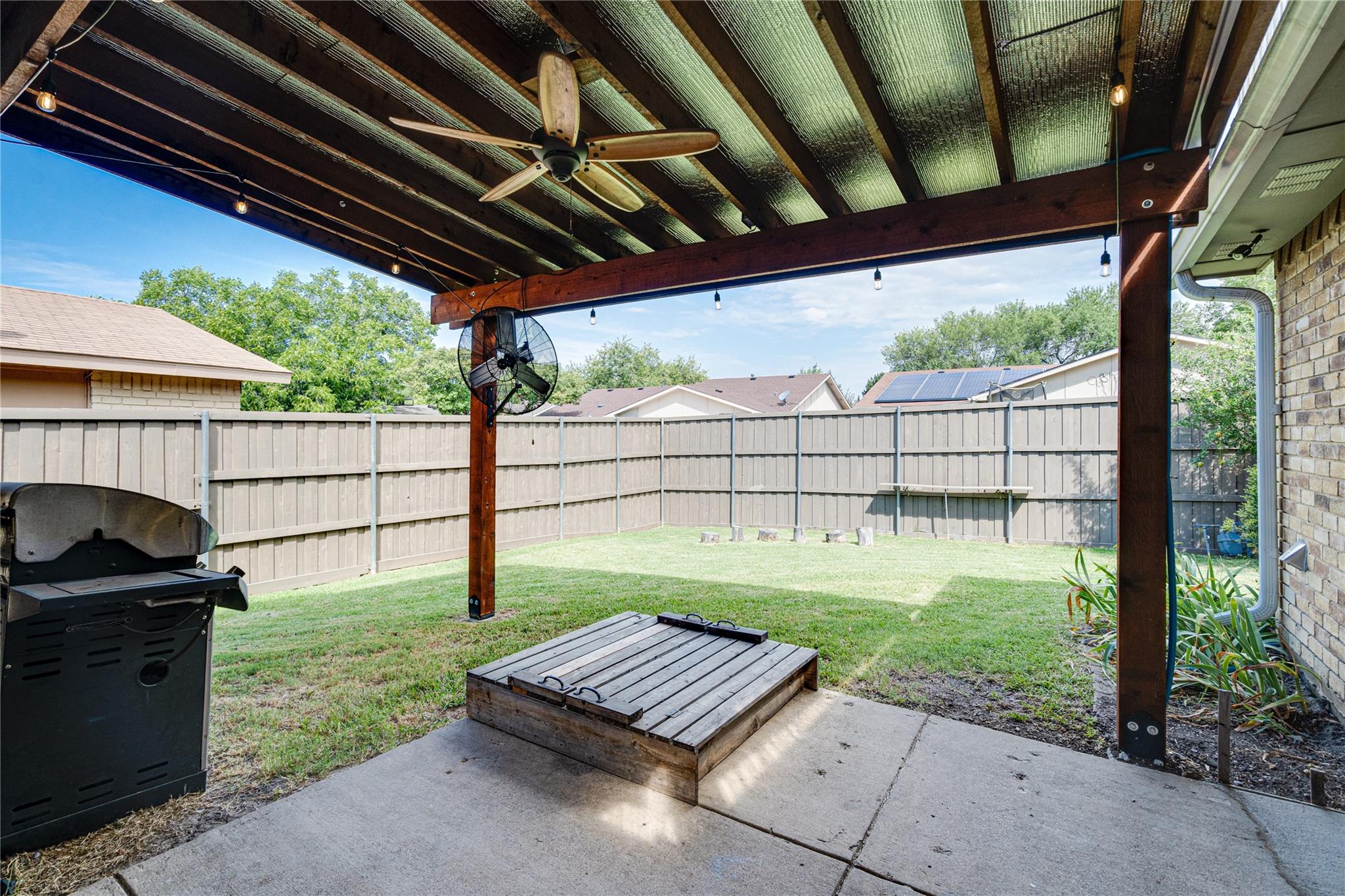 property viewer photo 36