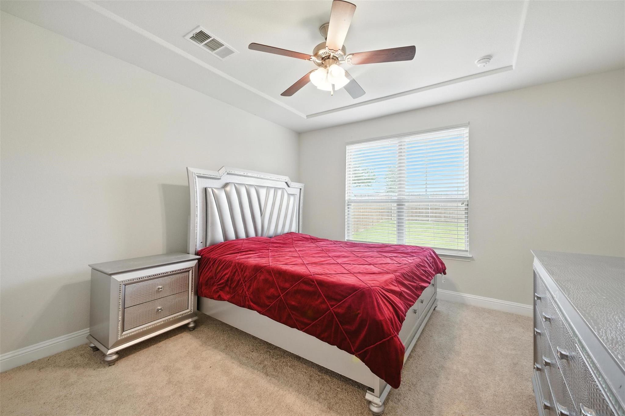 property viewer photo 20