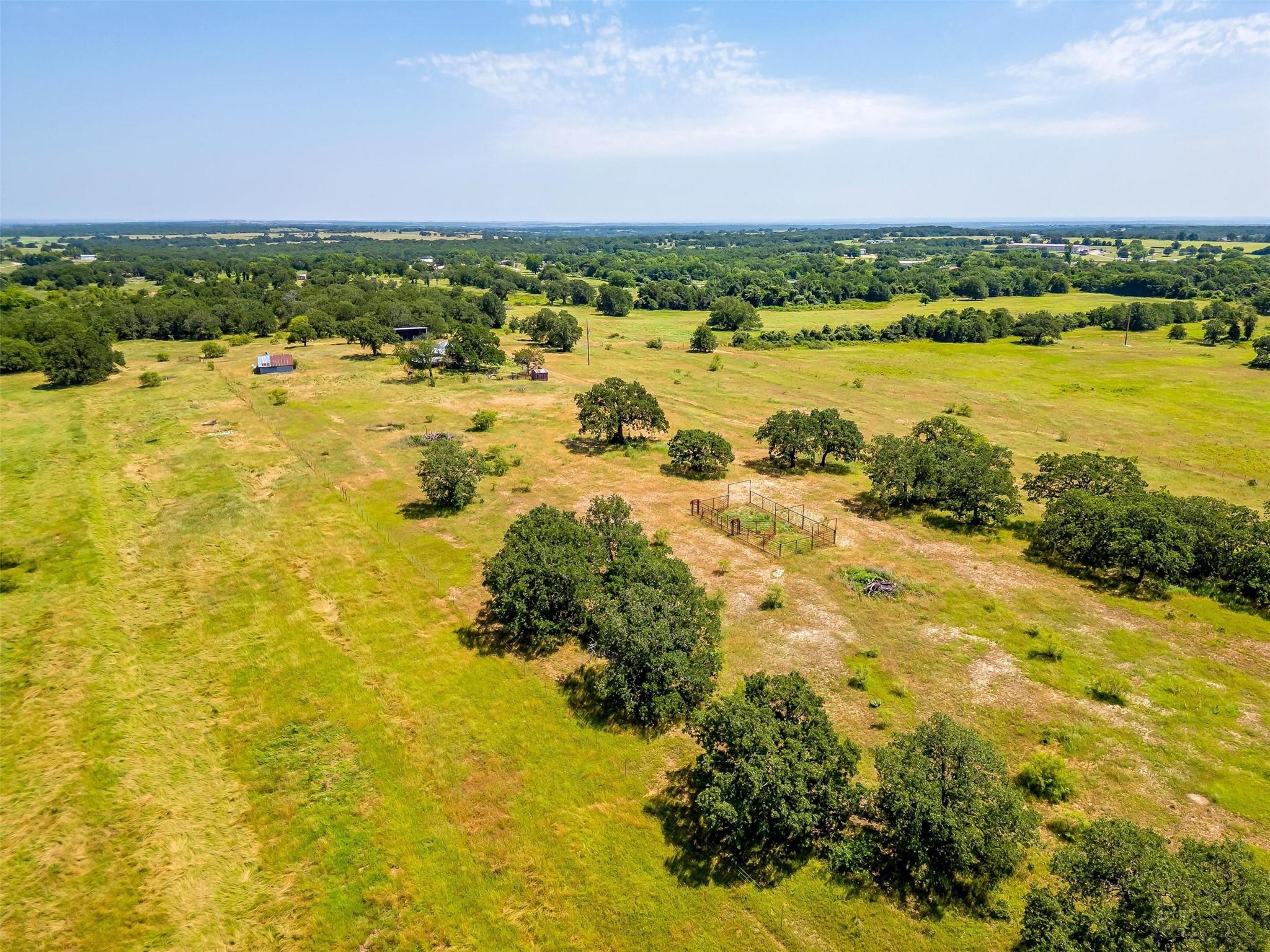 main property photo 11