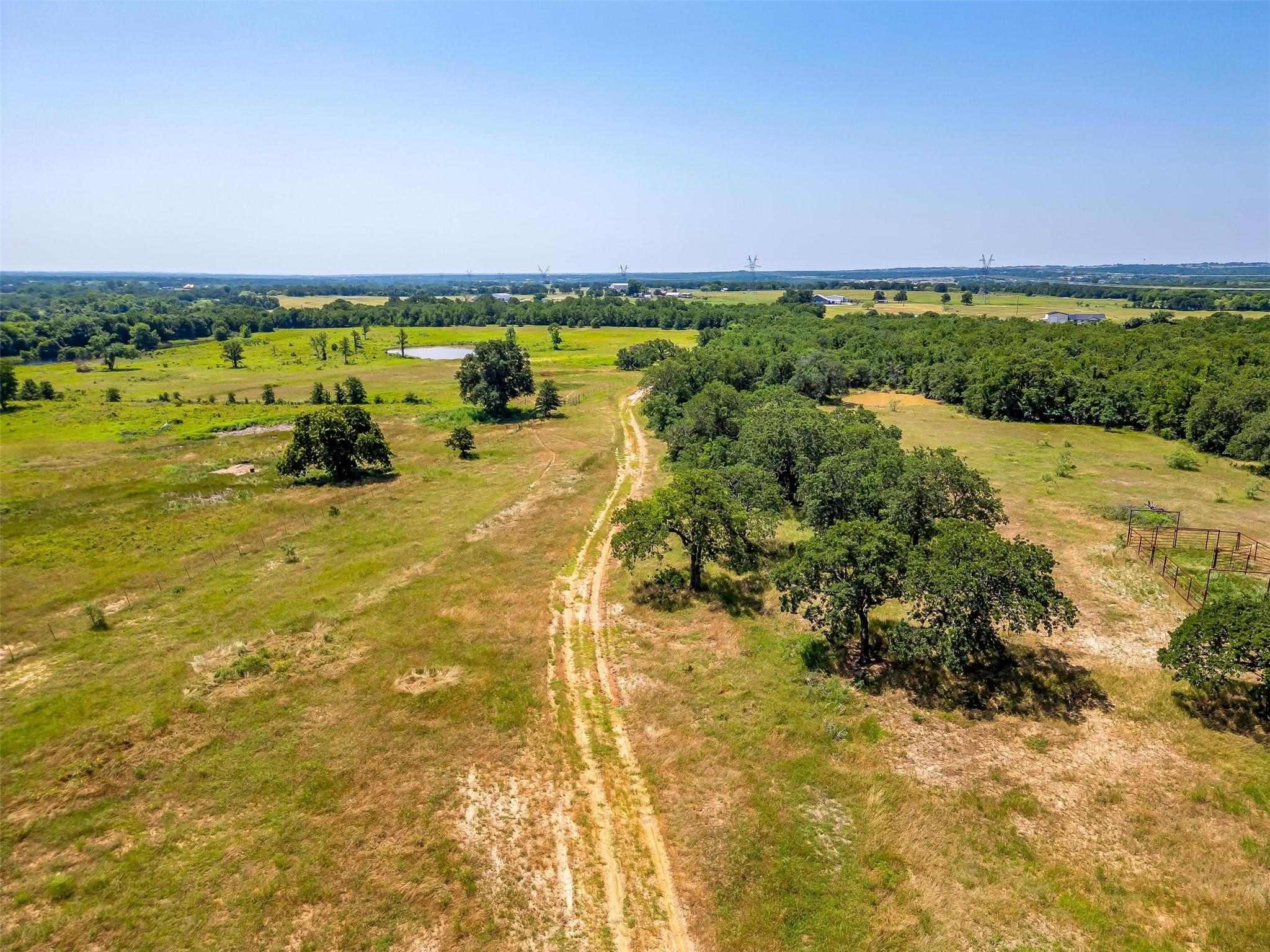 main property photo 13