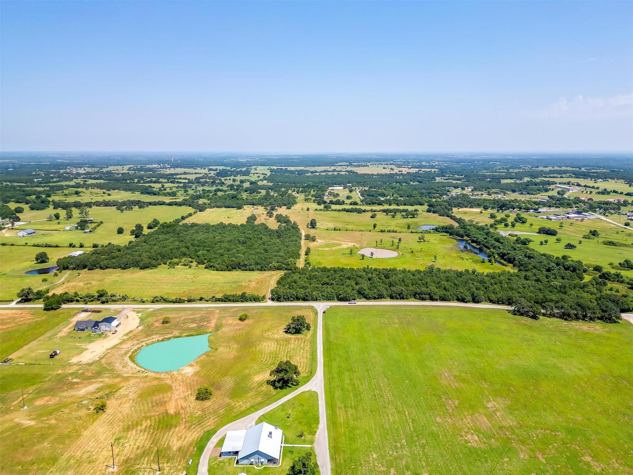 main property photo 17