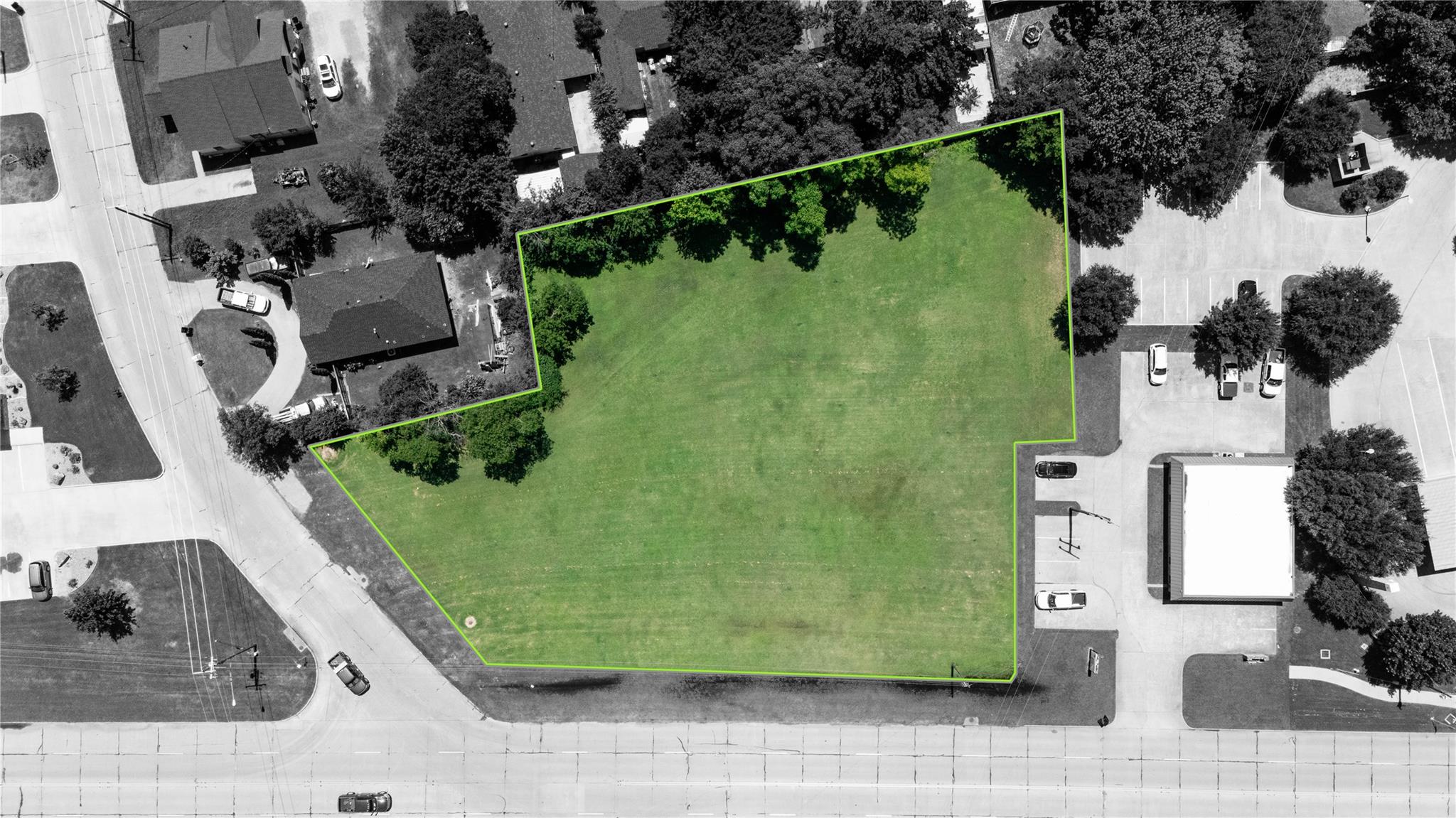 main property photo 12