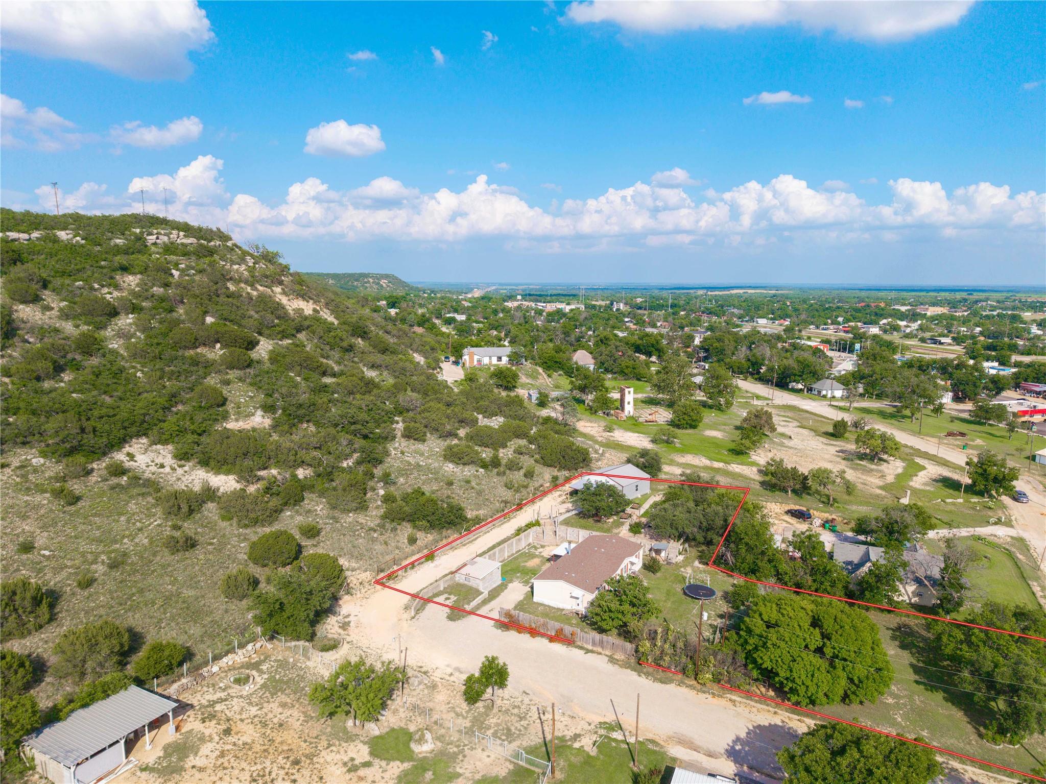 main property photo 35