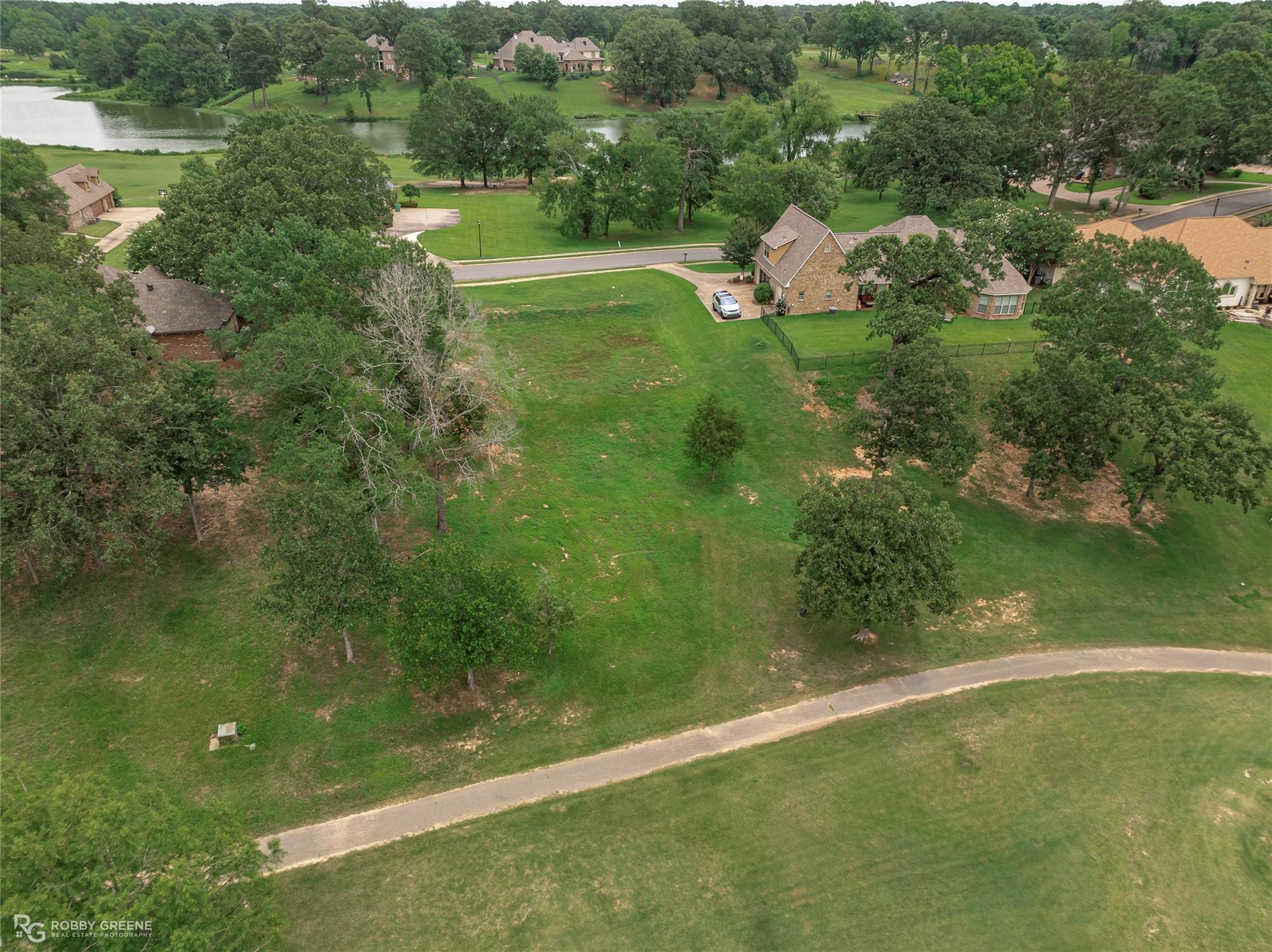 main property photo 10