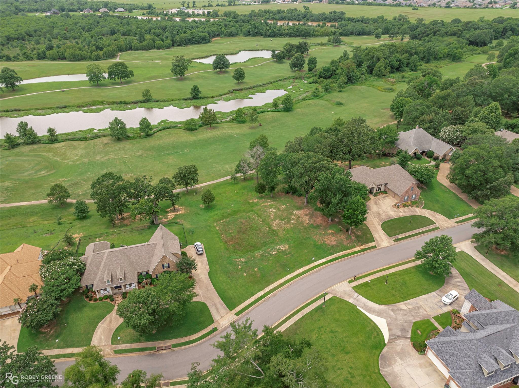 main property photo 6