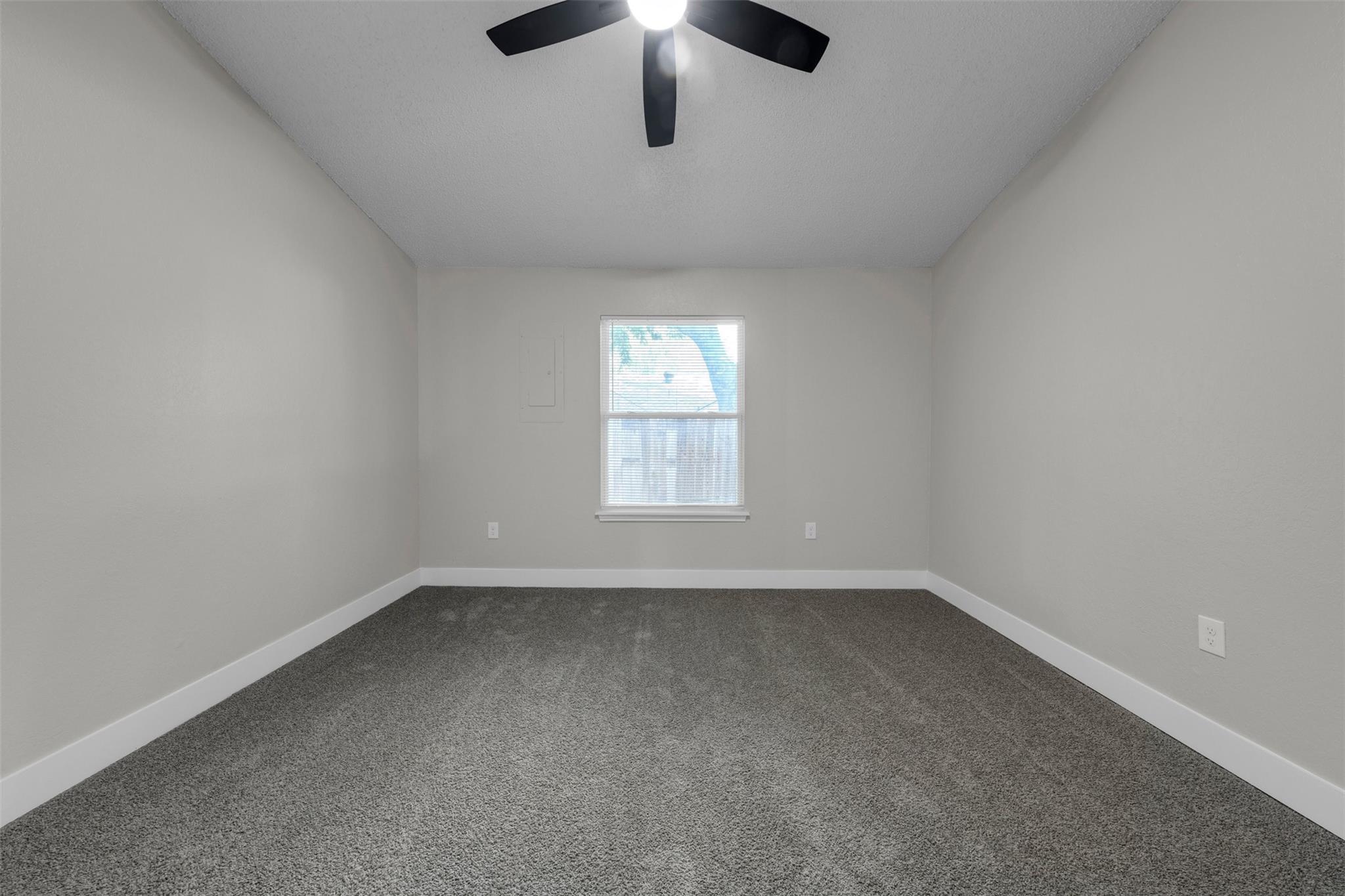 property viewer photo 22