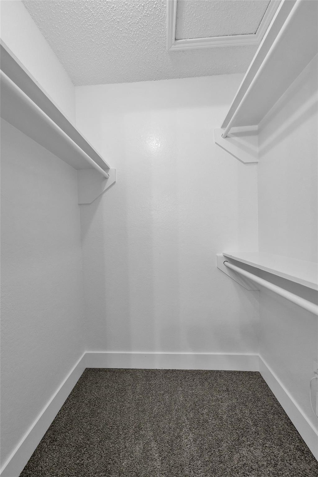 property viewer photo 23