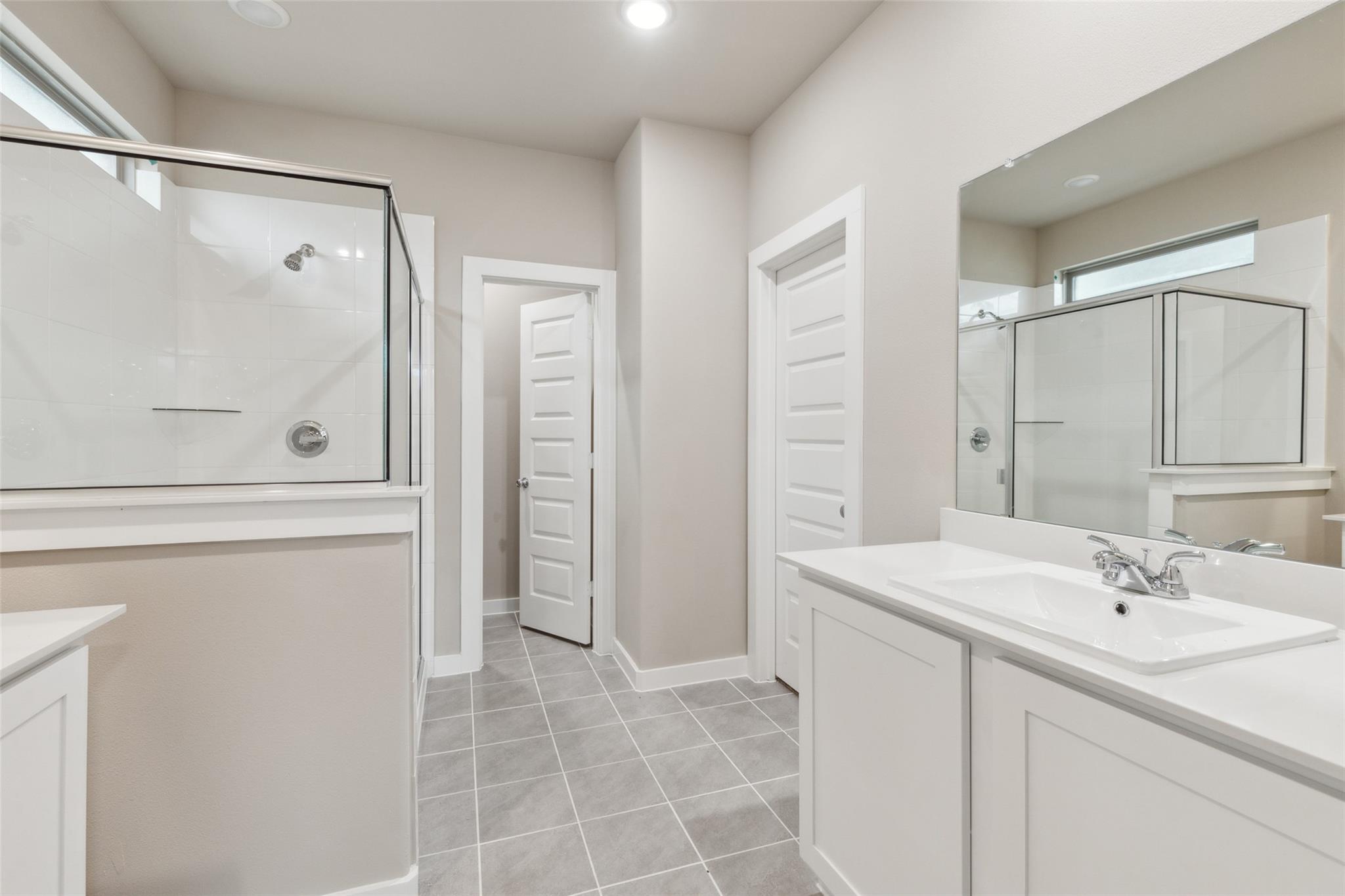property viewer photo 18