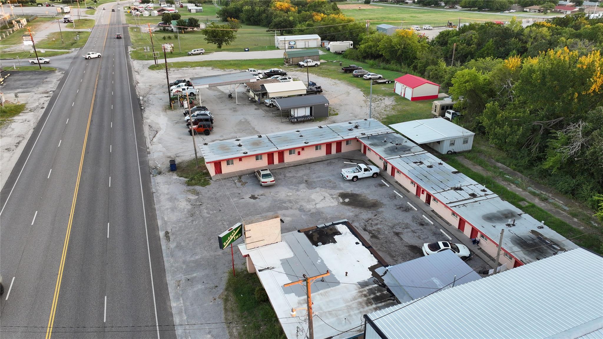 main property photo 15