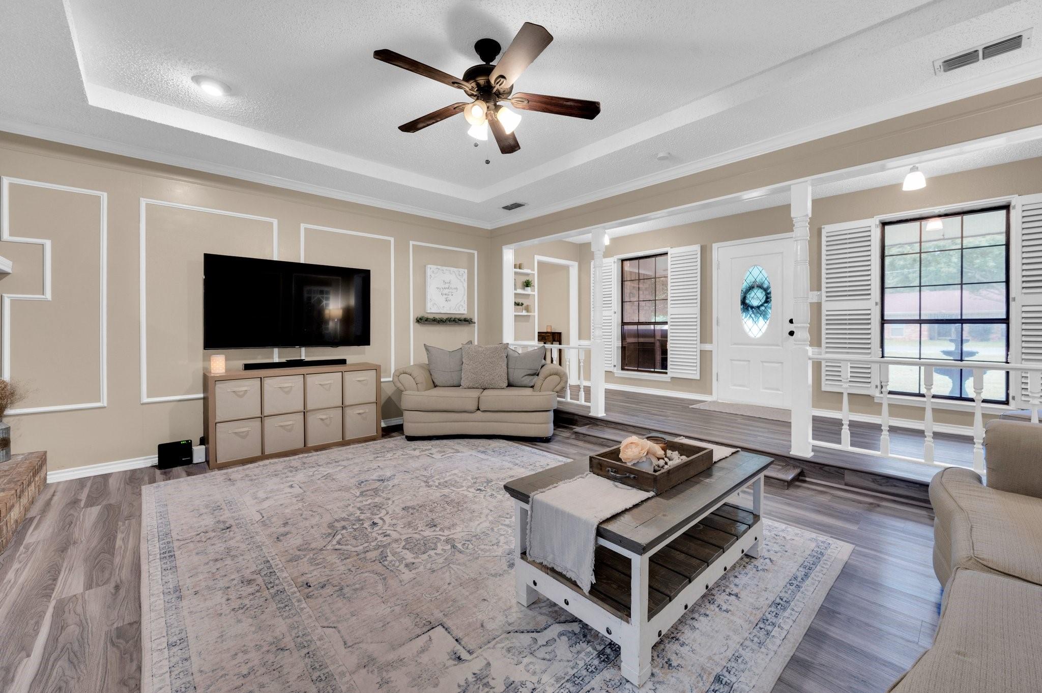 property viewer photo 9