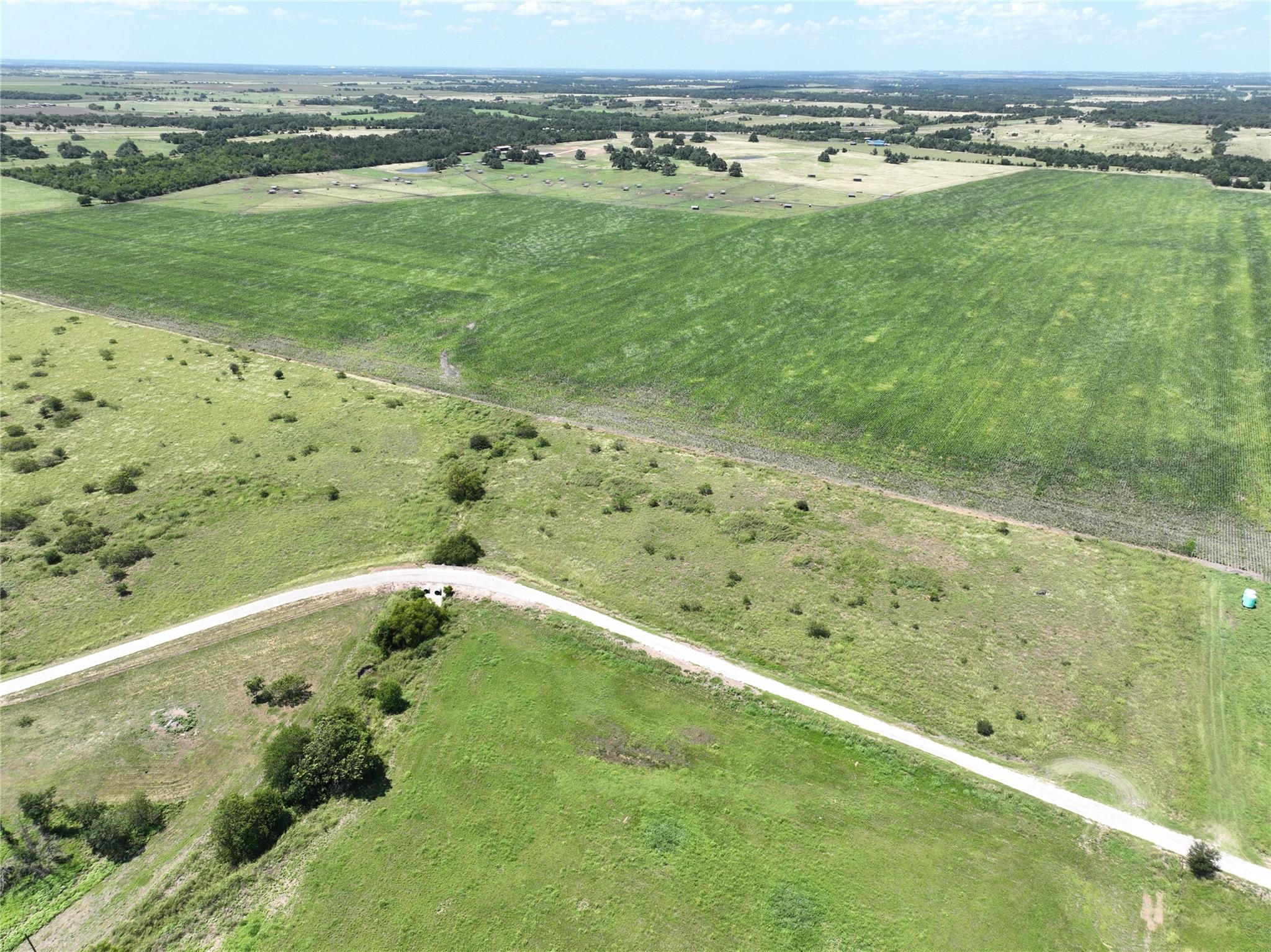 main property photo 8