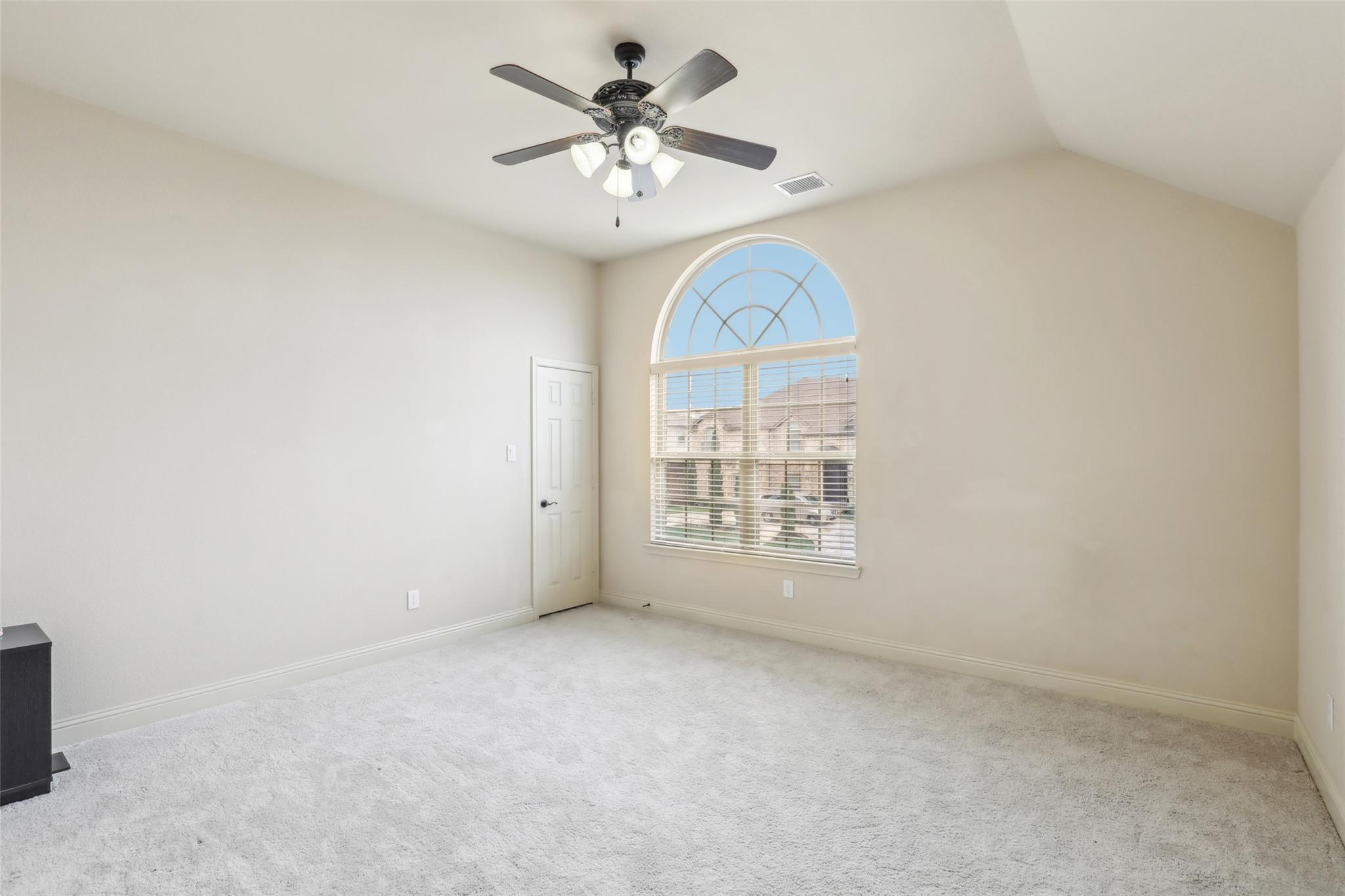 property viewer photo 21
