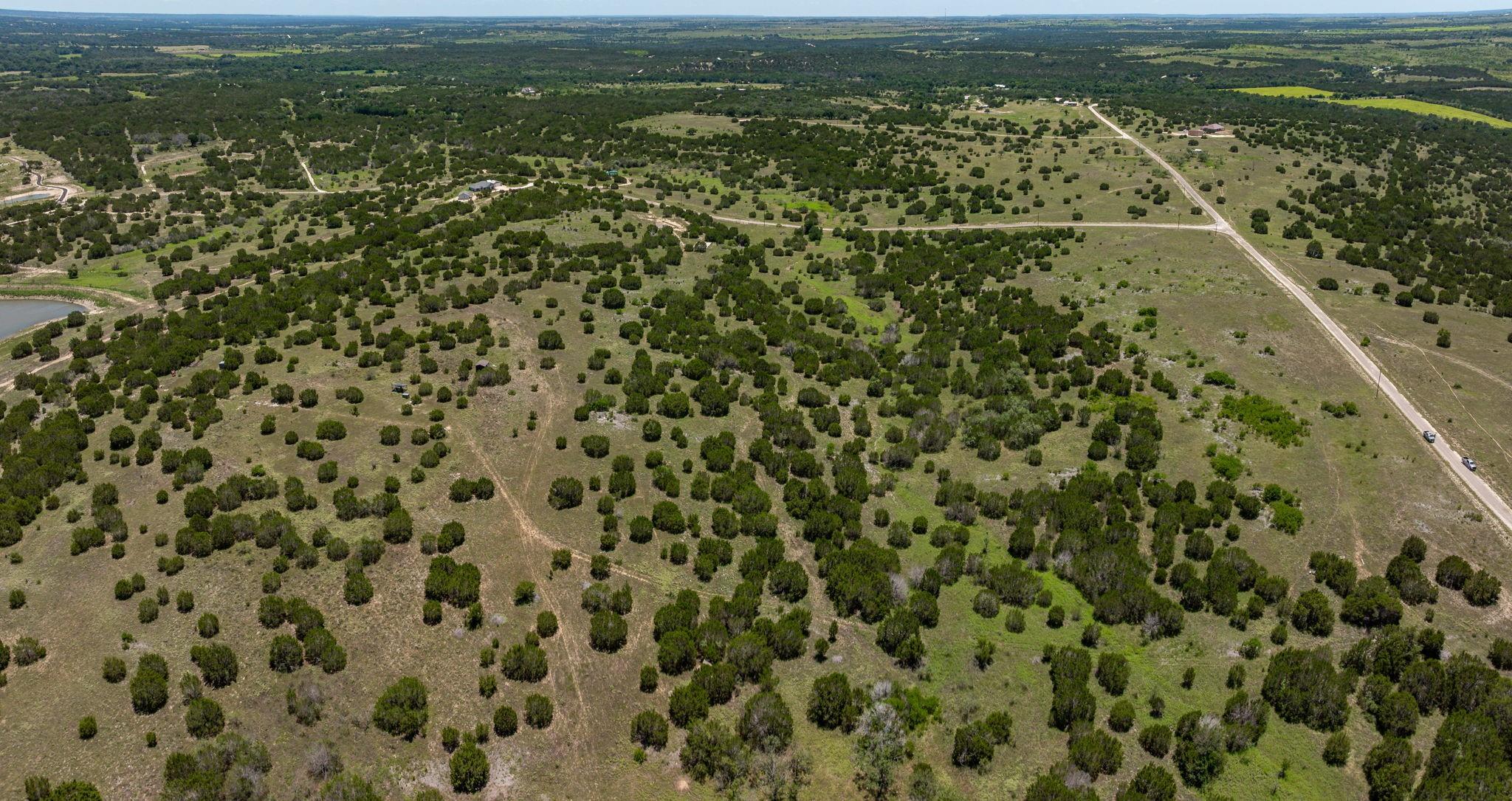 main property photo 25