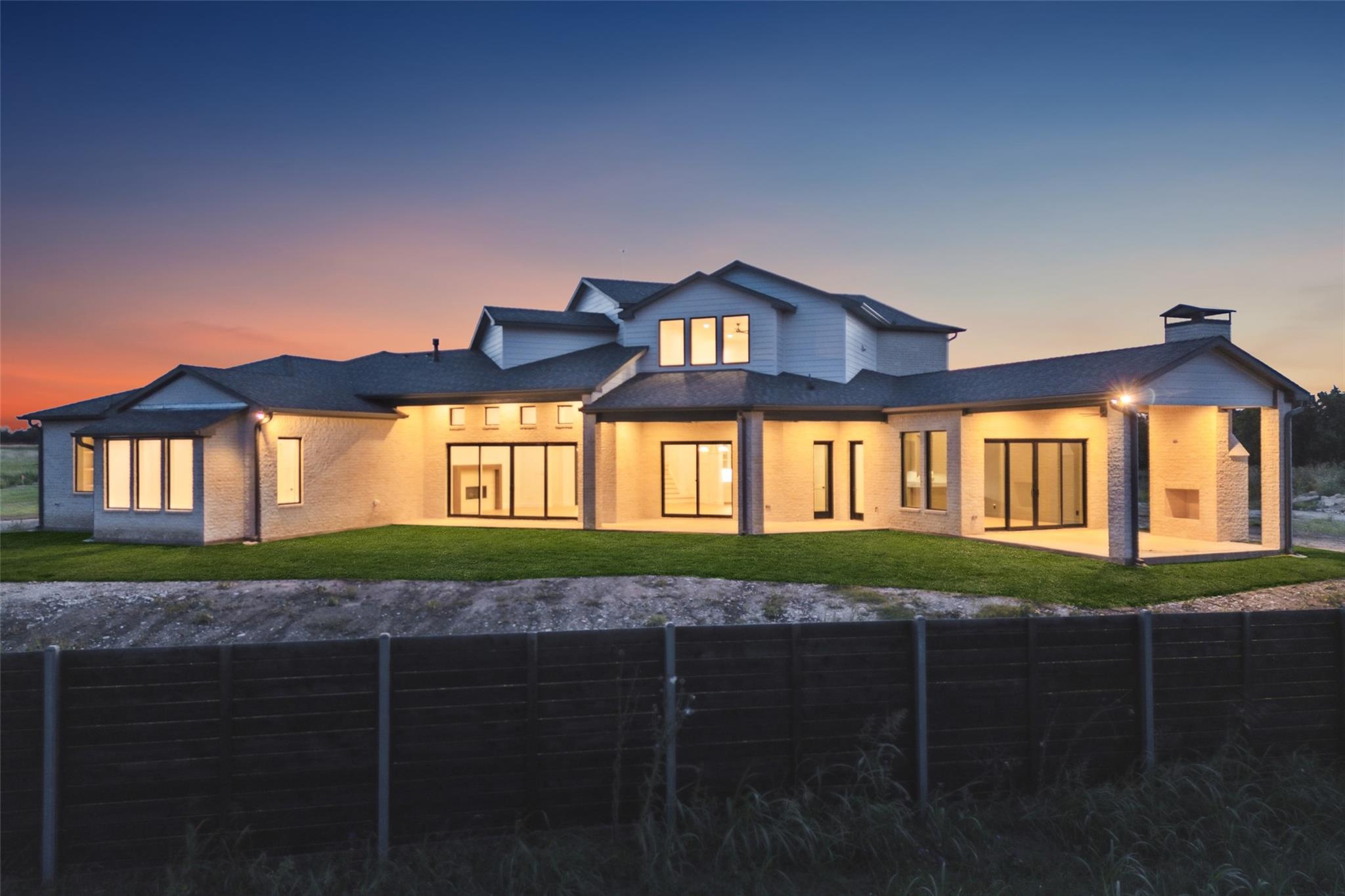 main property photo 35