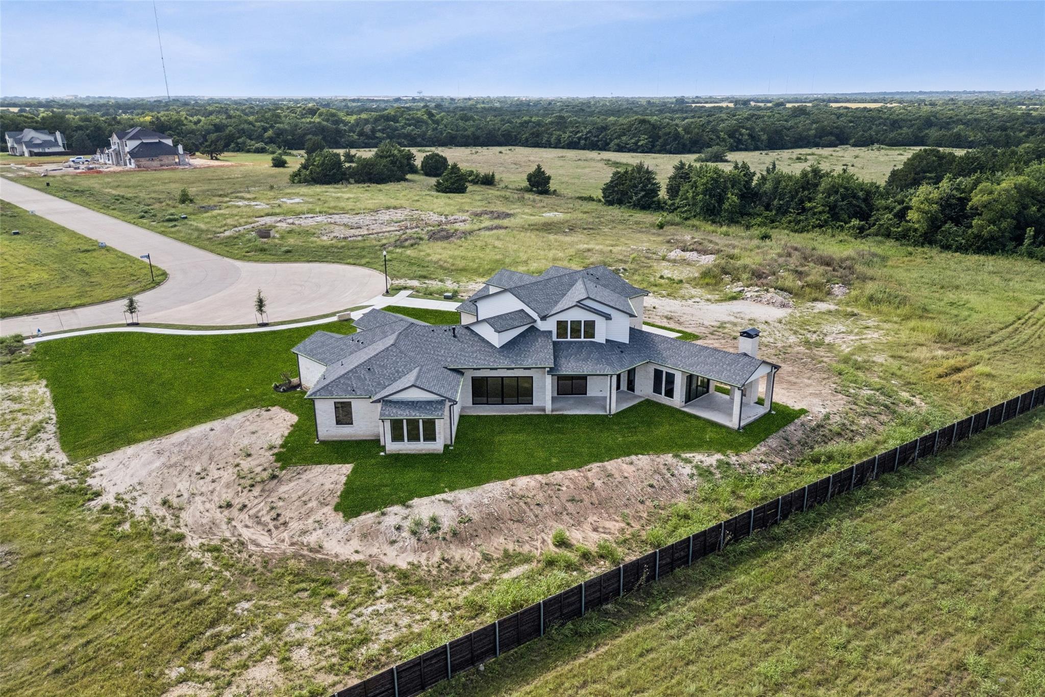 main property photo 36