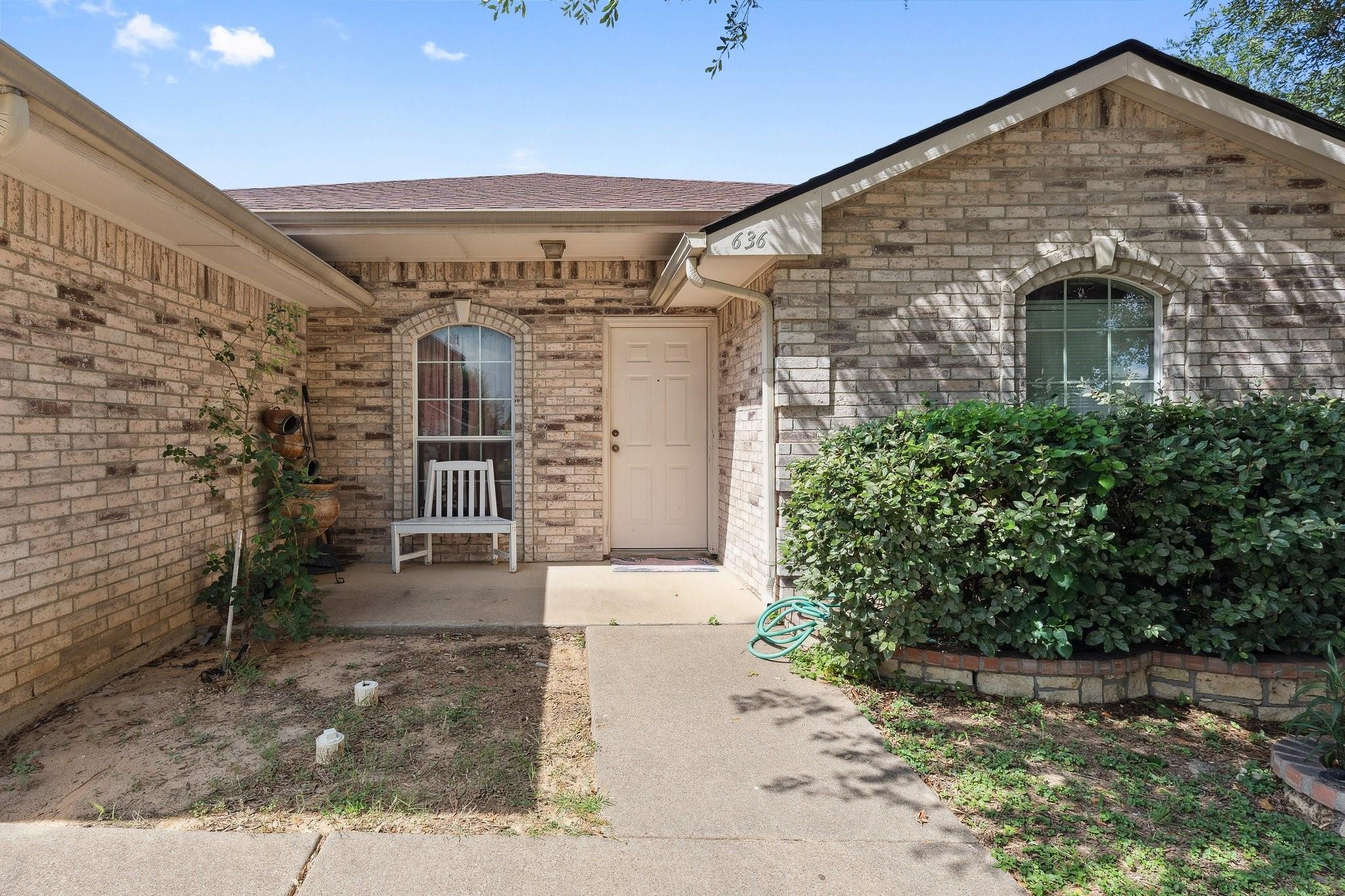 main property photo 3