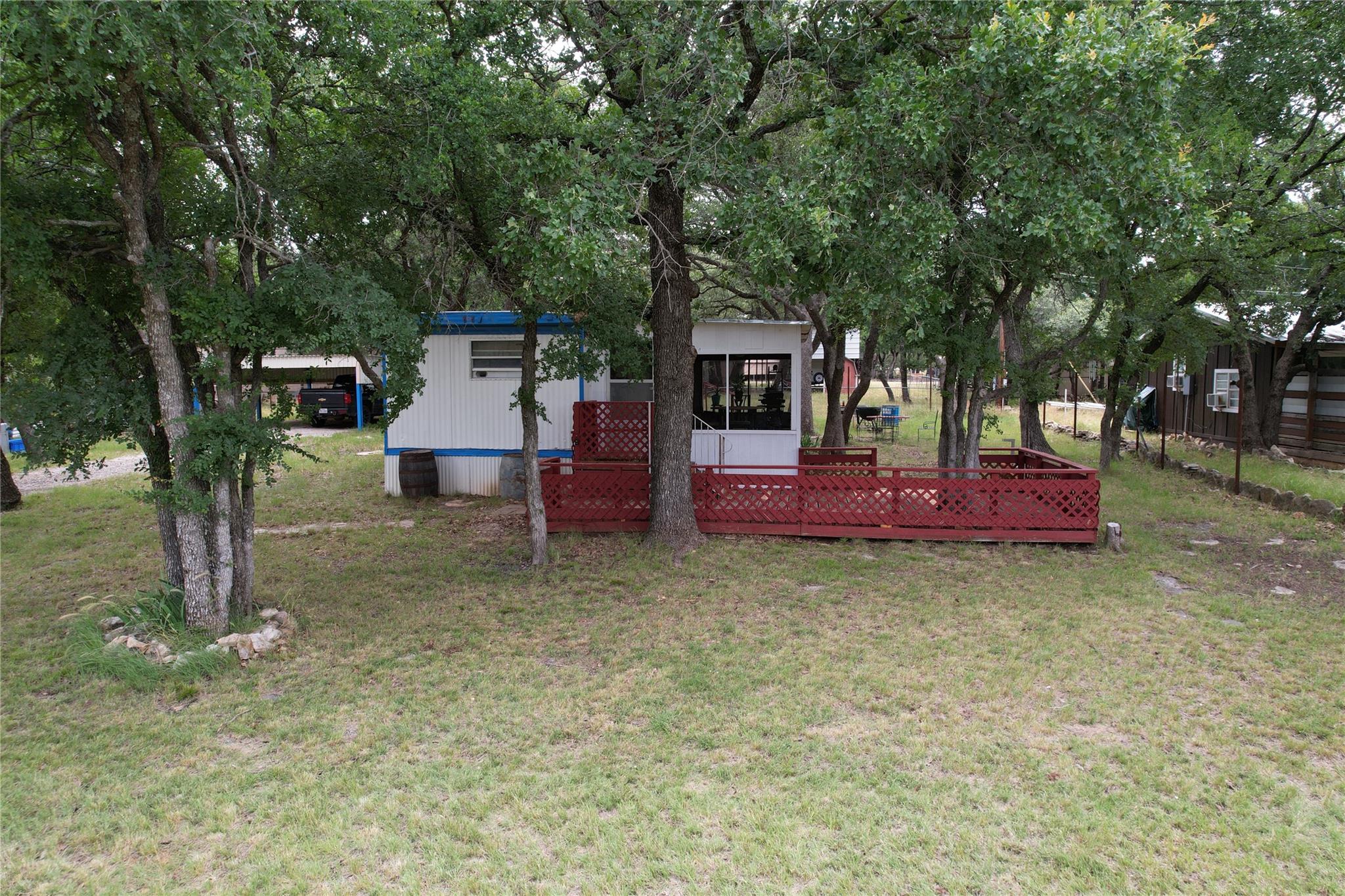 main property photo 15