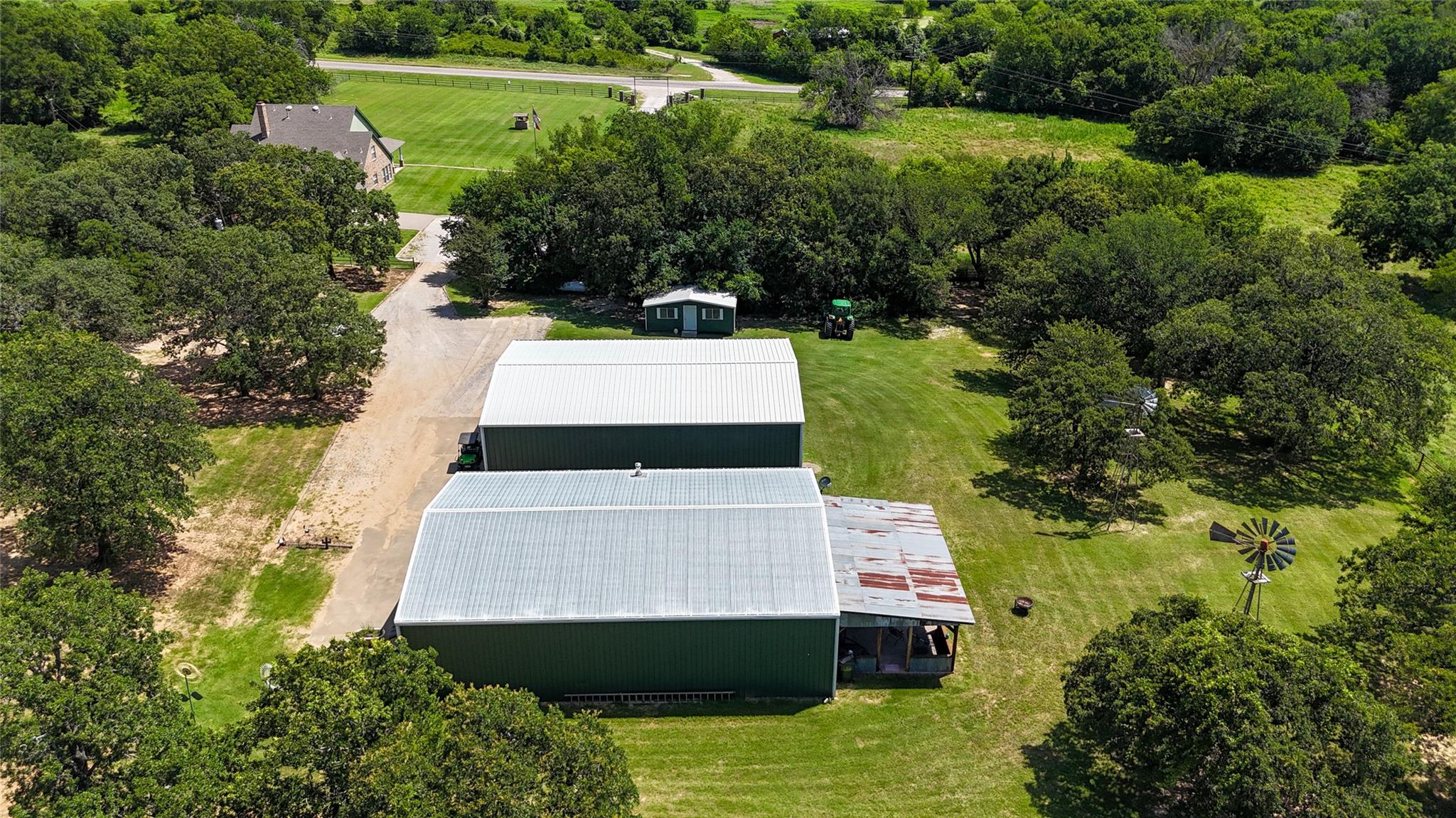 main property photo 15