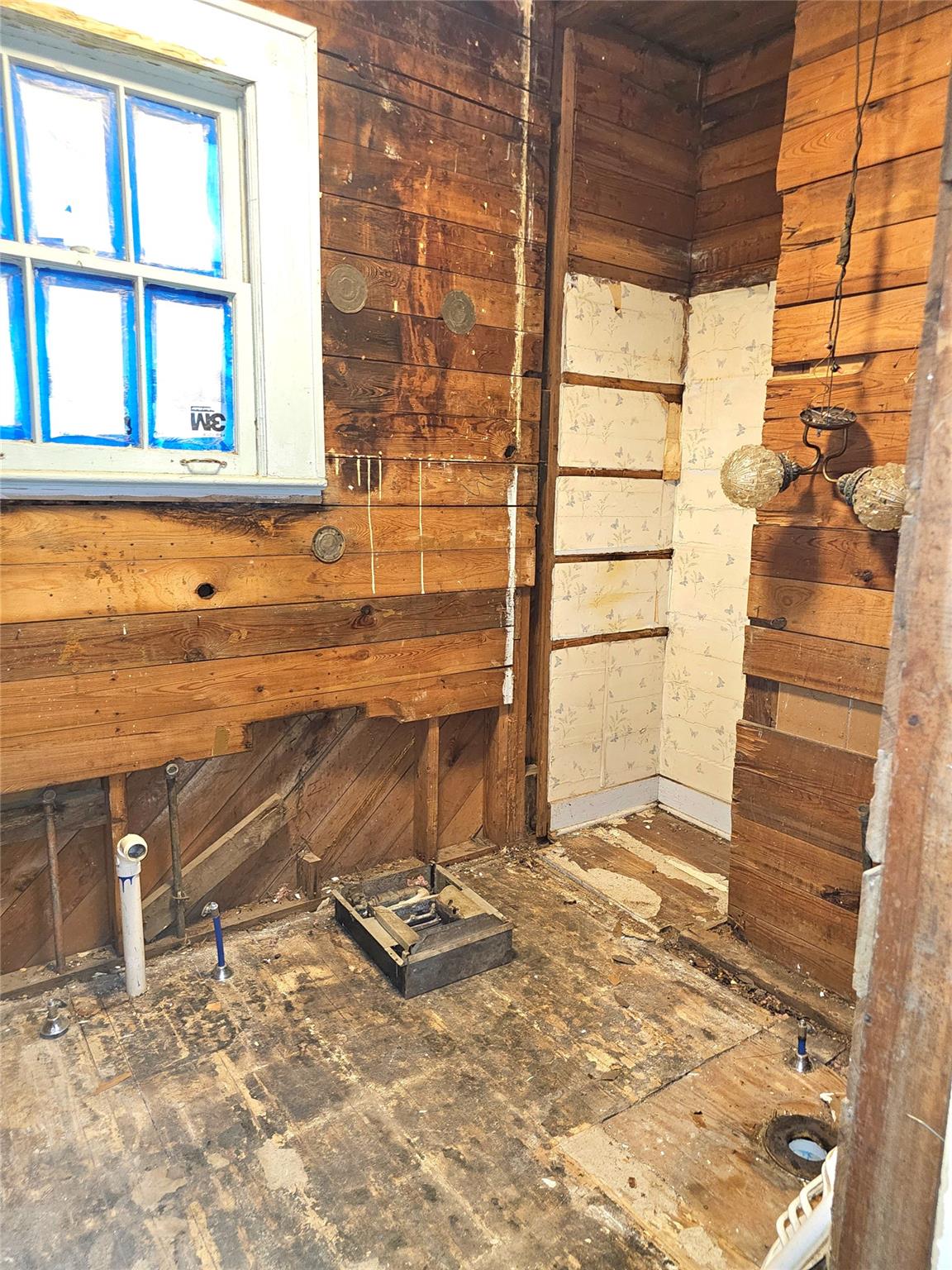 main property photo 18