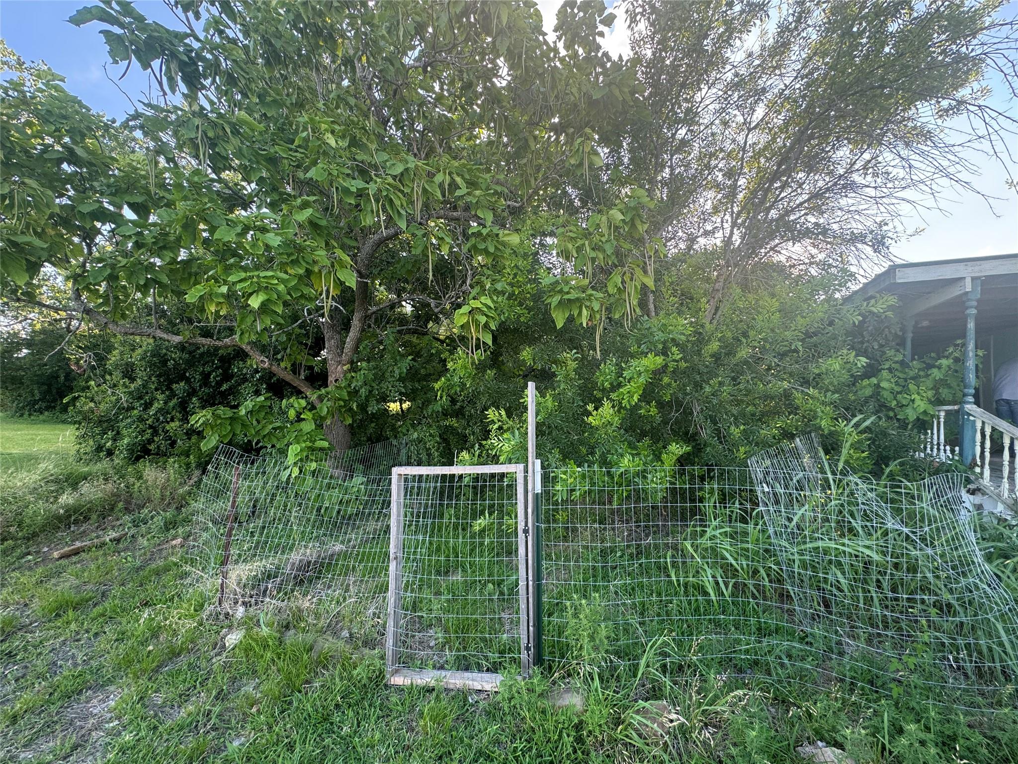 main property photo 21