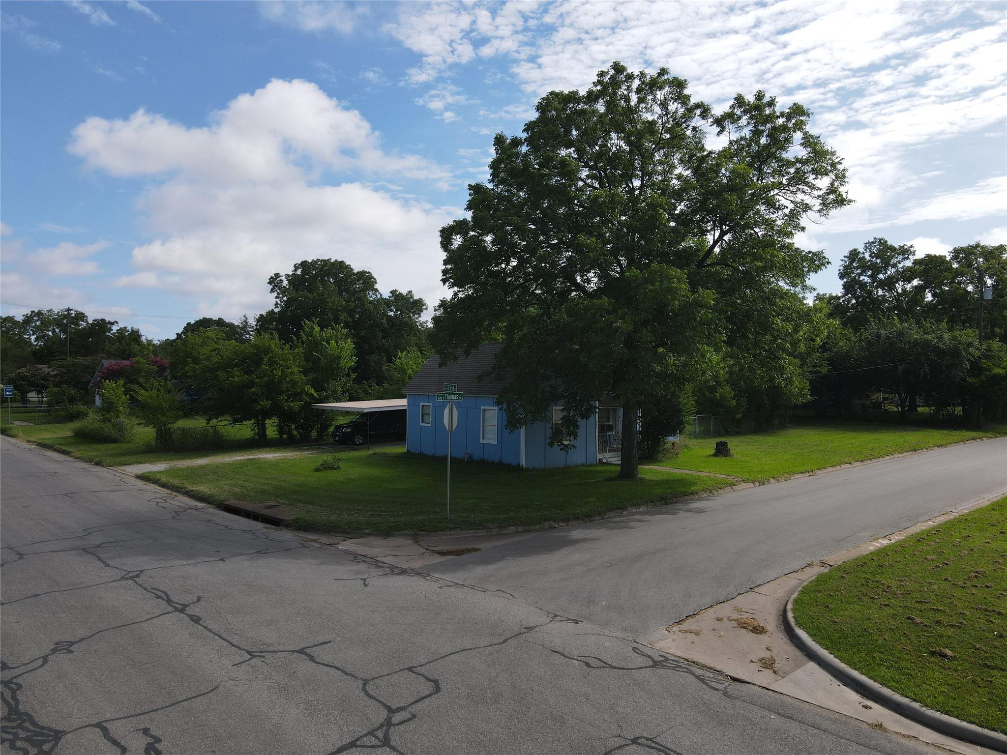 main property photo 12