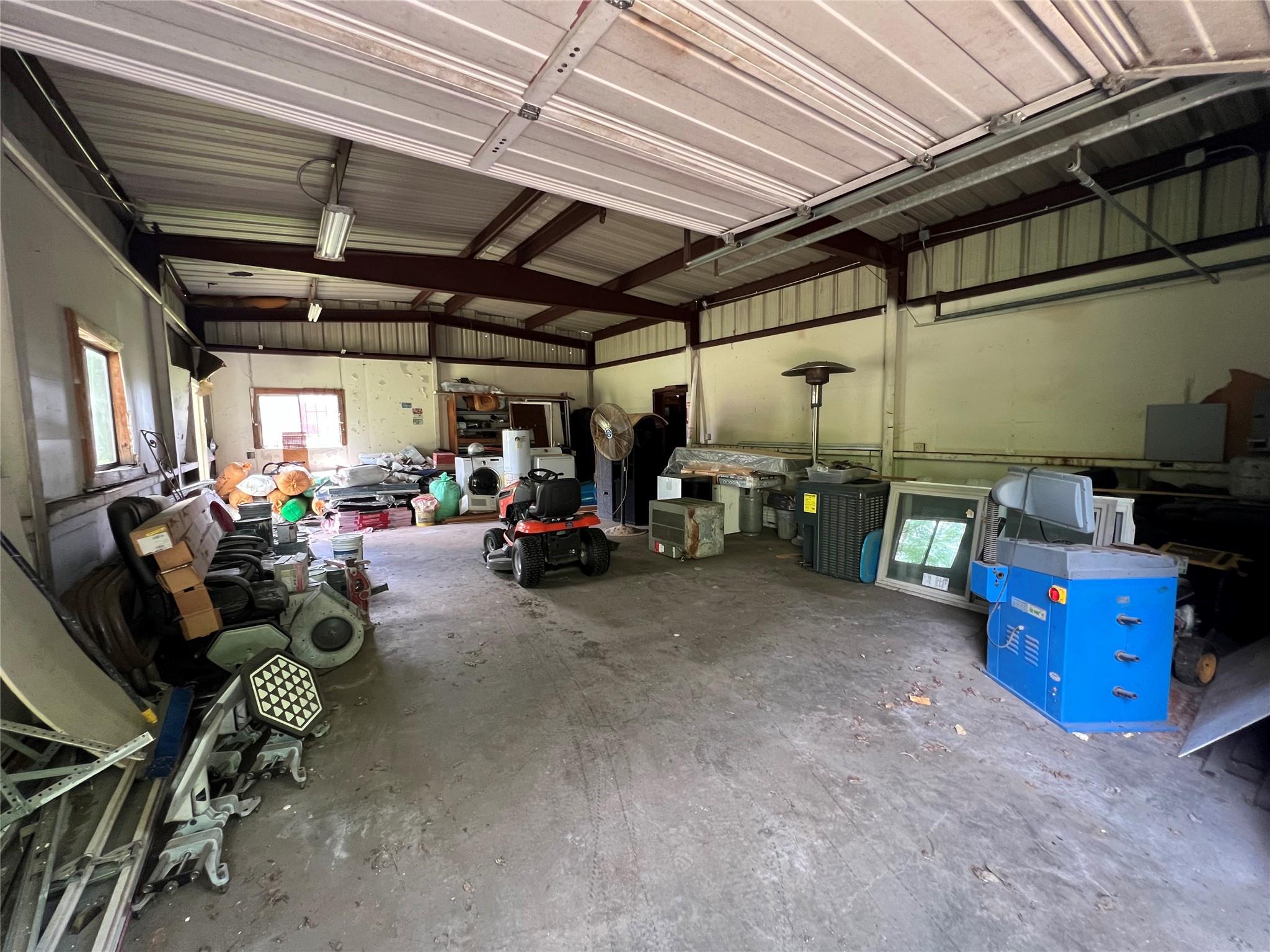main property photo 15