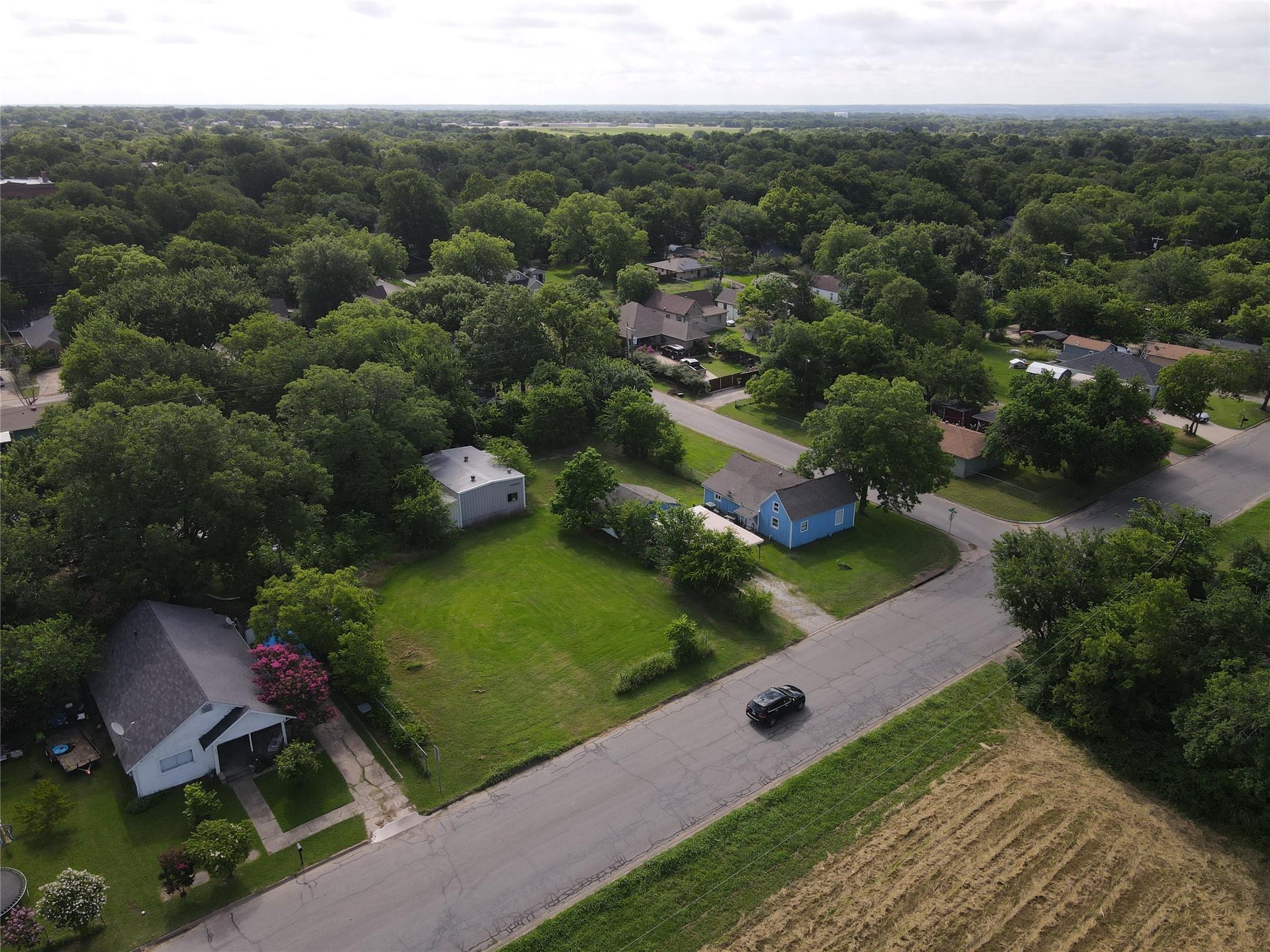 main property photo 22