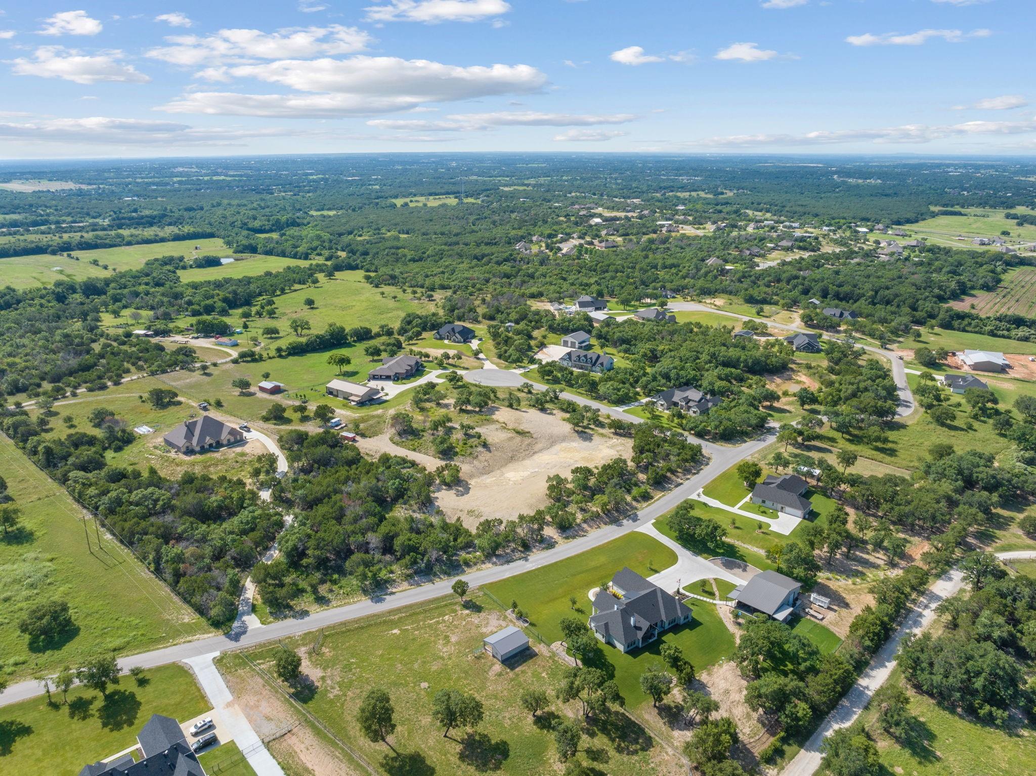 main property photo 19