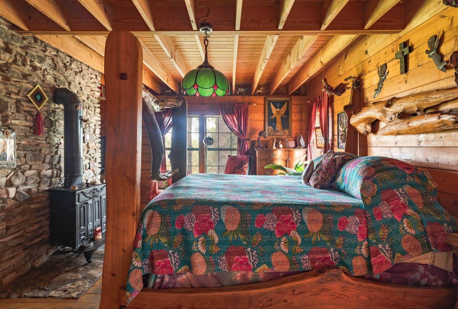 main property photo 11
