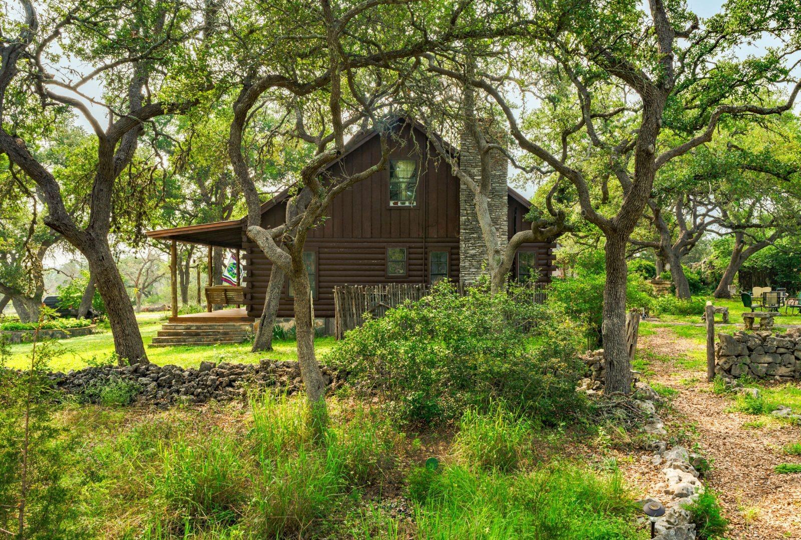 main property photo 20