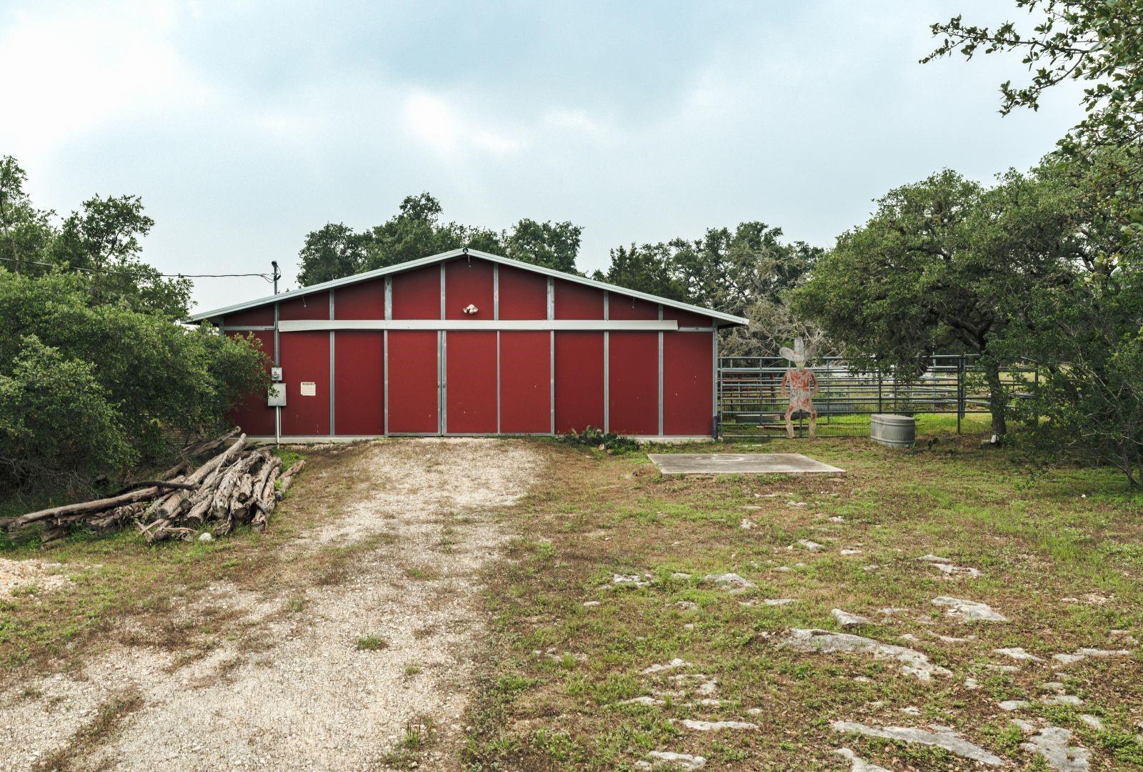 main property photo 35
