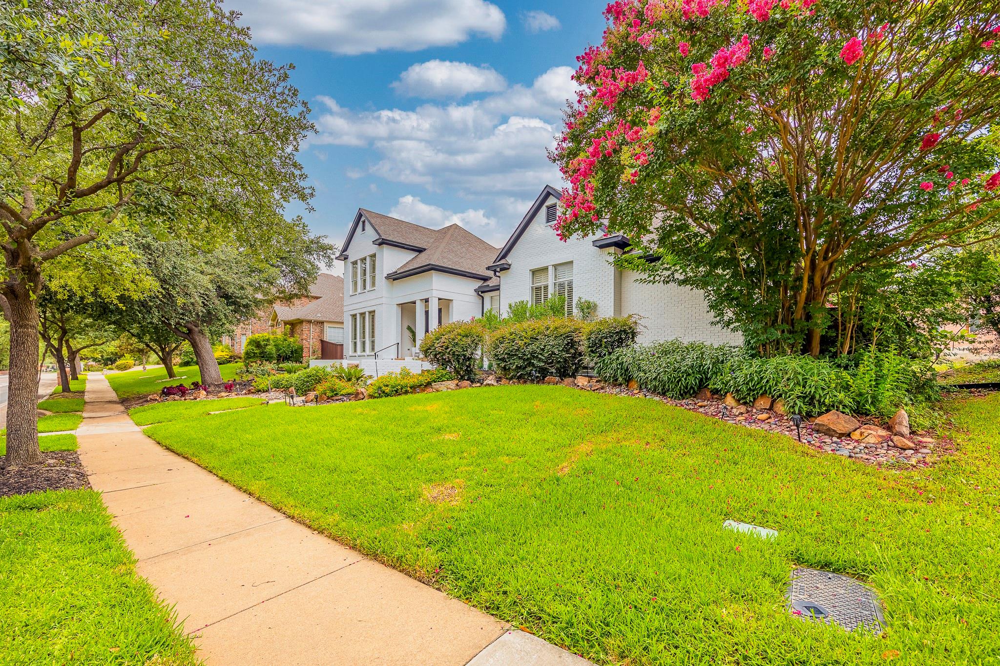 property viewer photo 1