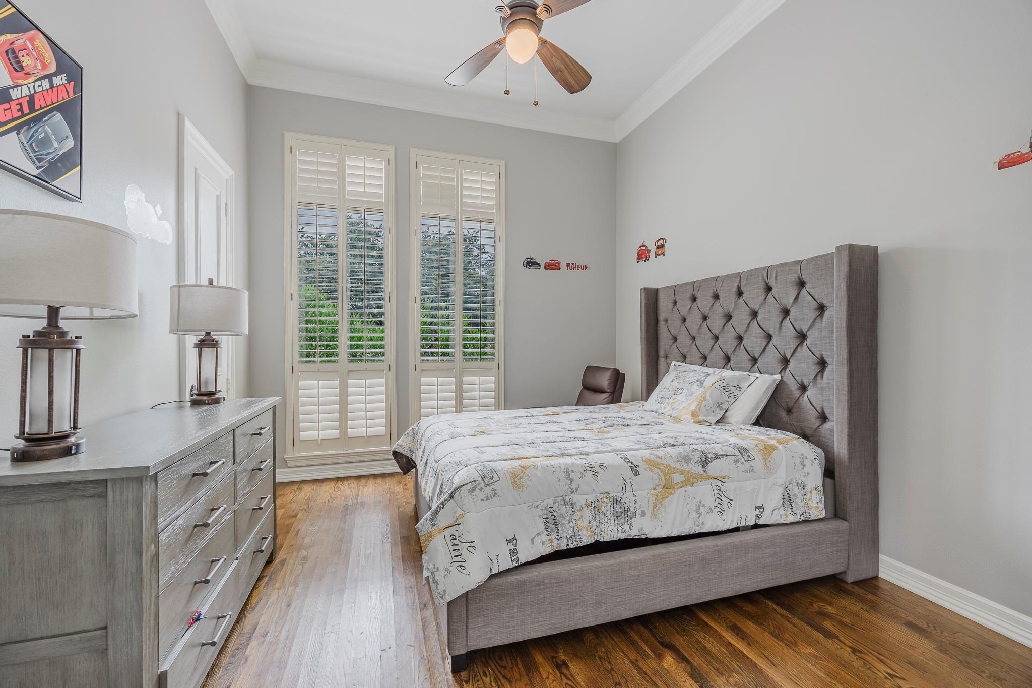 property viewer photo 21