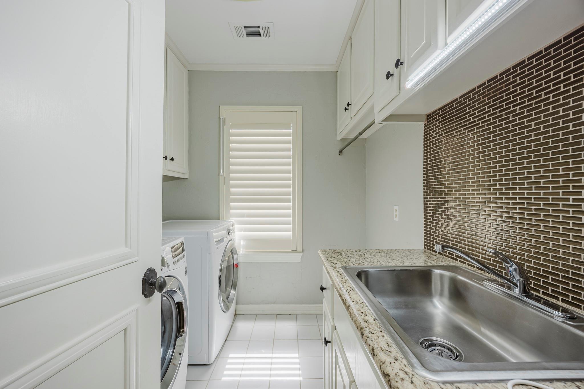 property viewer photo 28