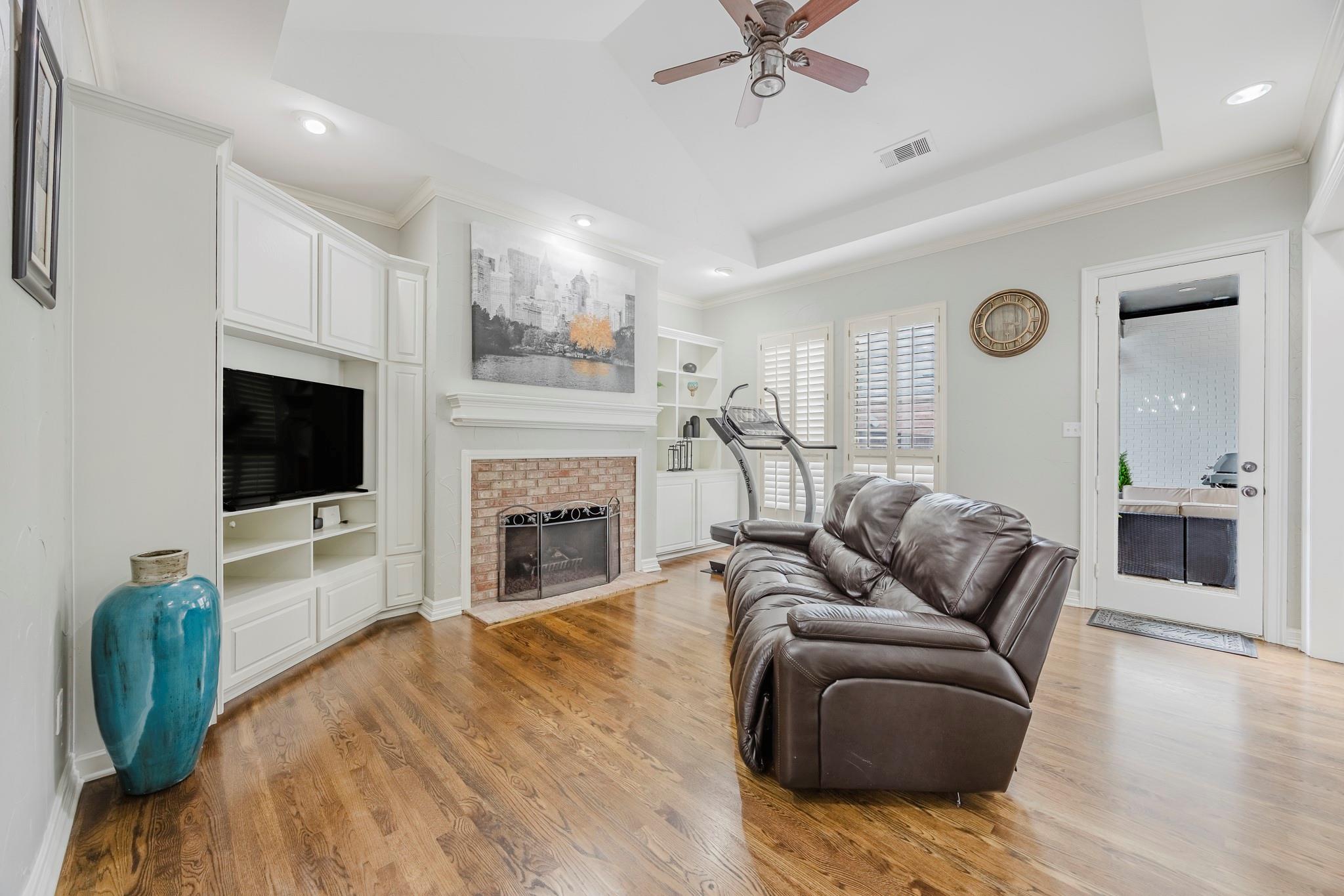 property viewer photo 9
