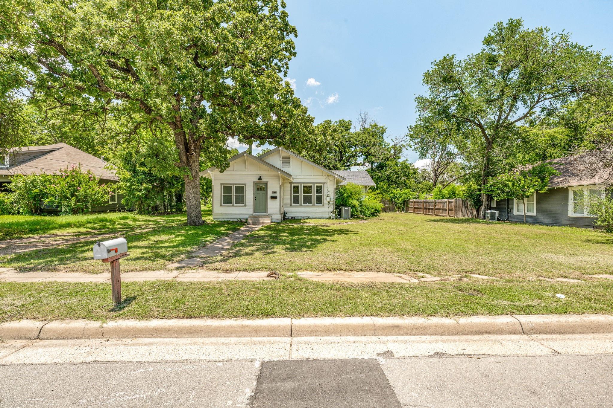 main property photo 2