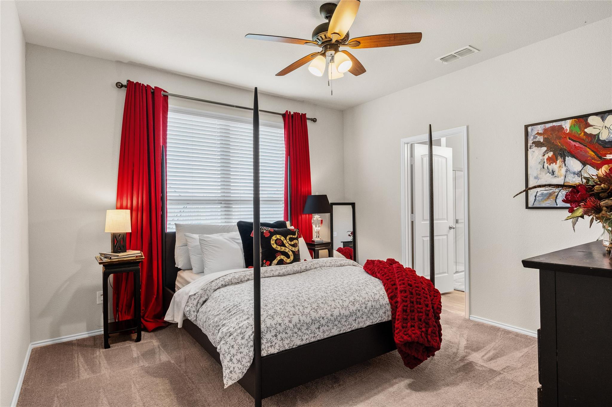 property viewer photo 18