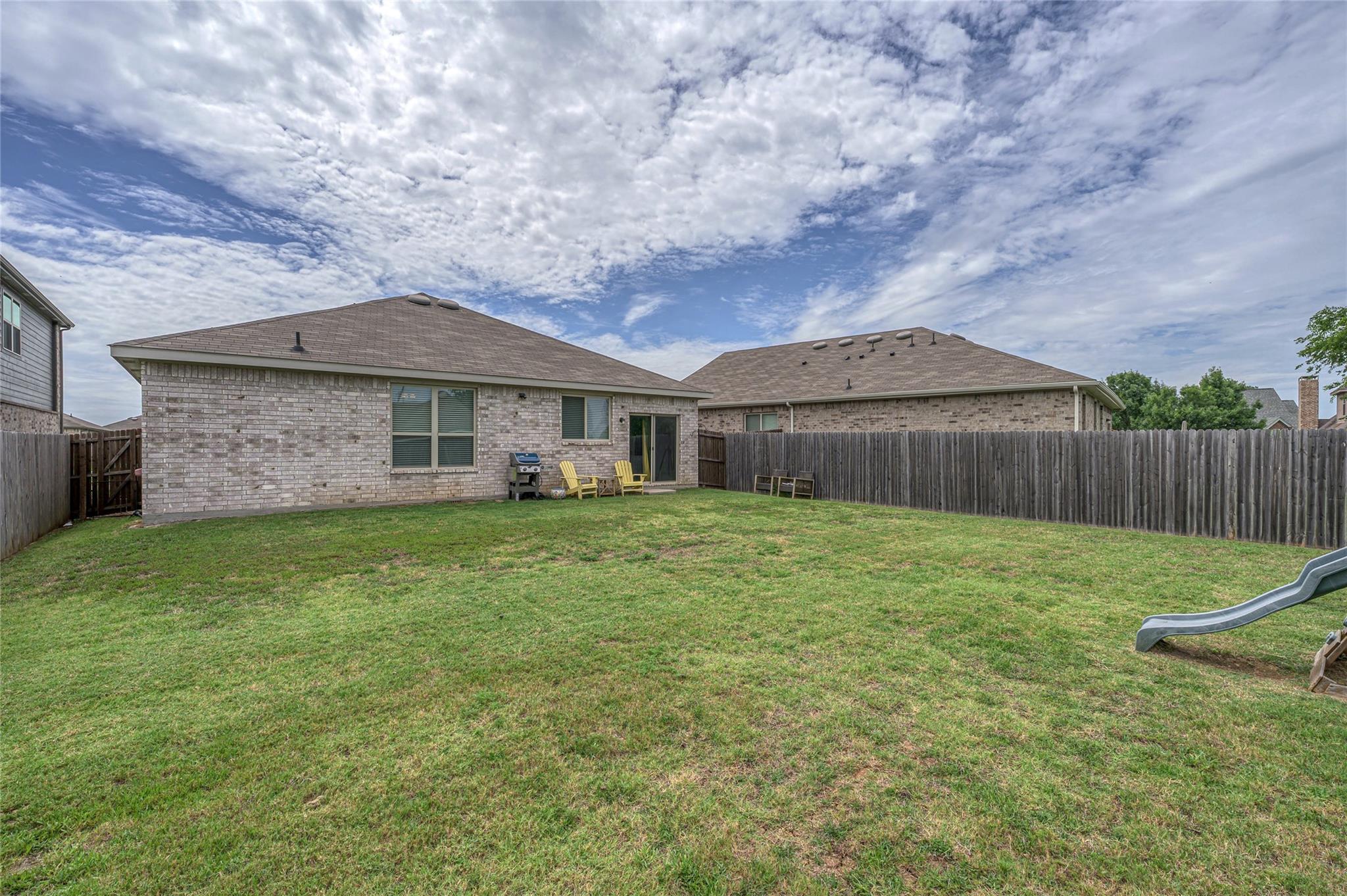 property viewer photo 25