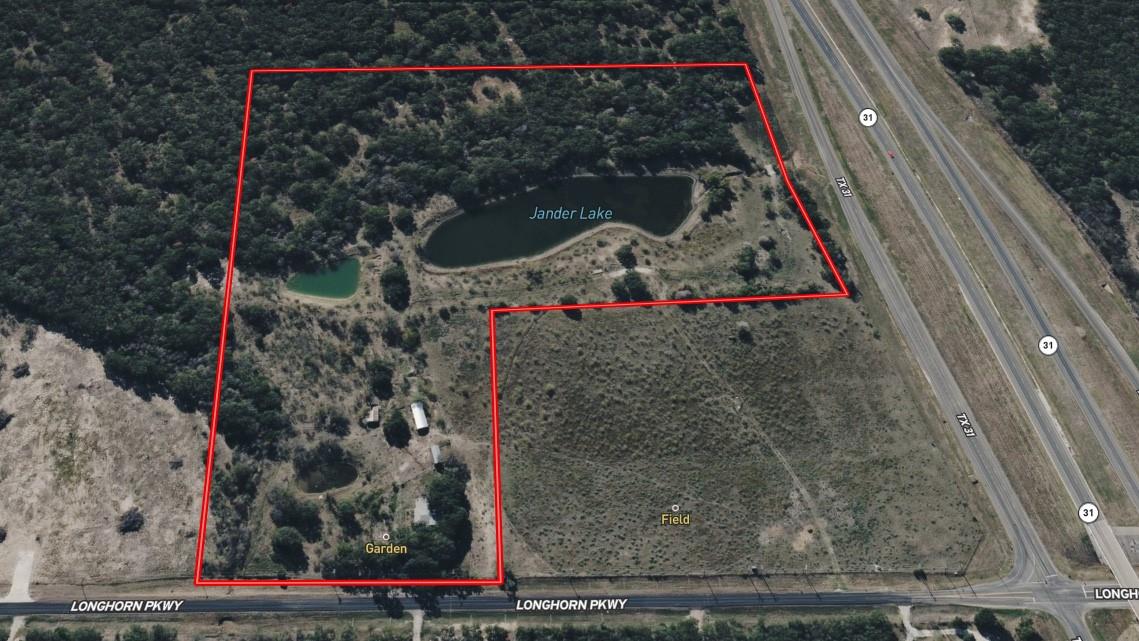 main property photo 11