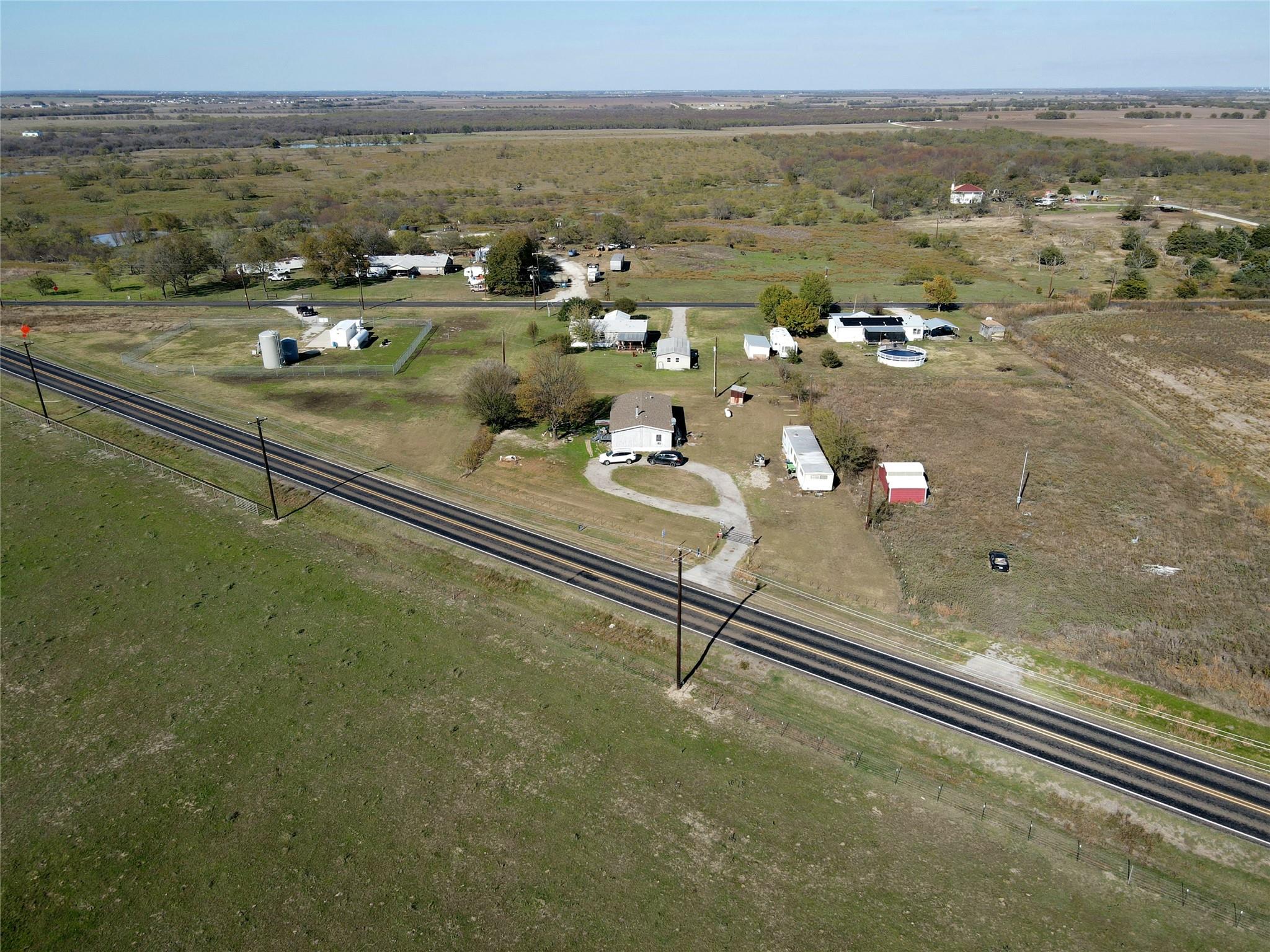 main property photo 31
