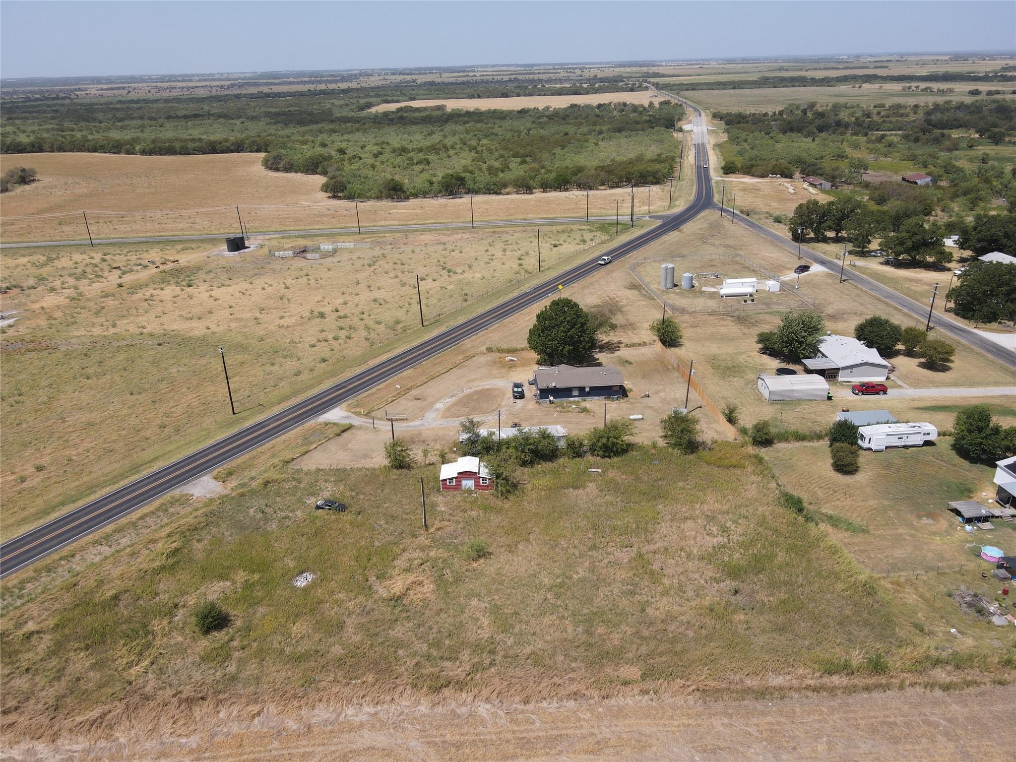 main property photo 9